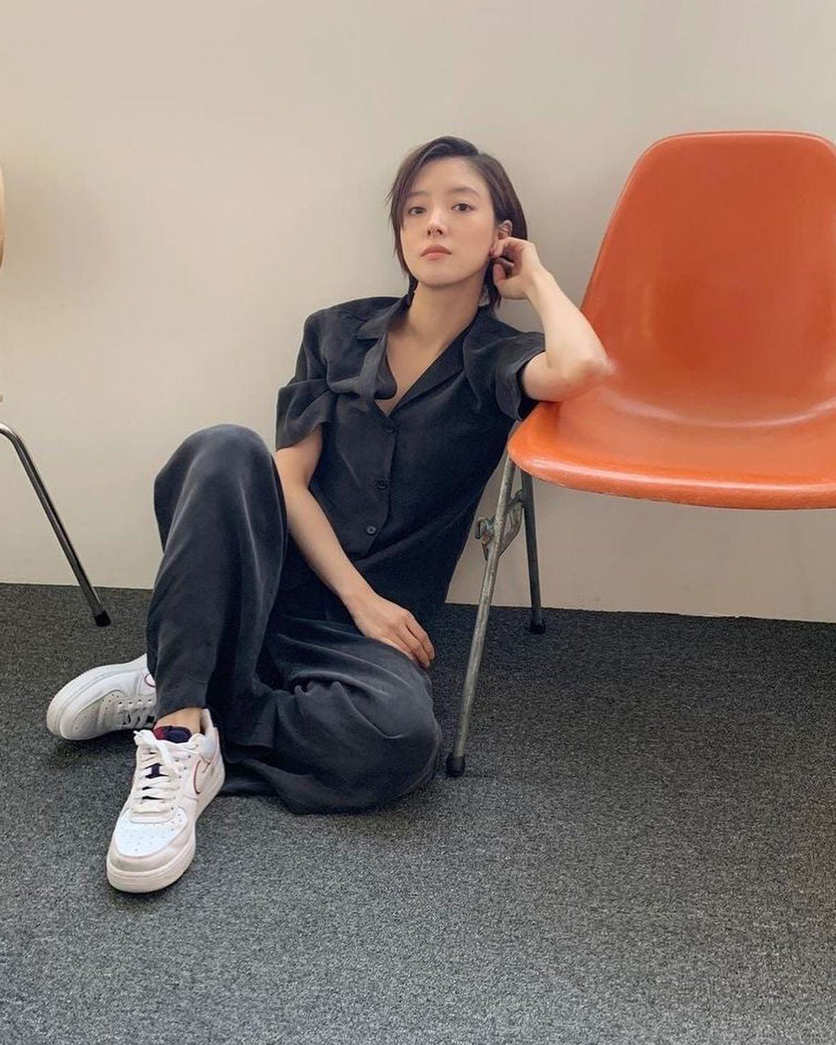 청순 이세영의 중성적 매력💙 이미지3