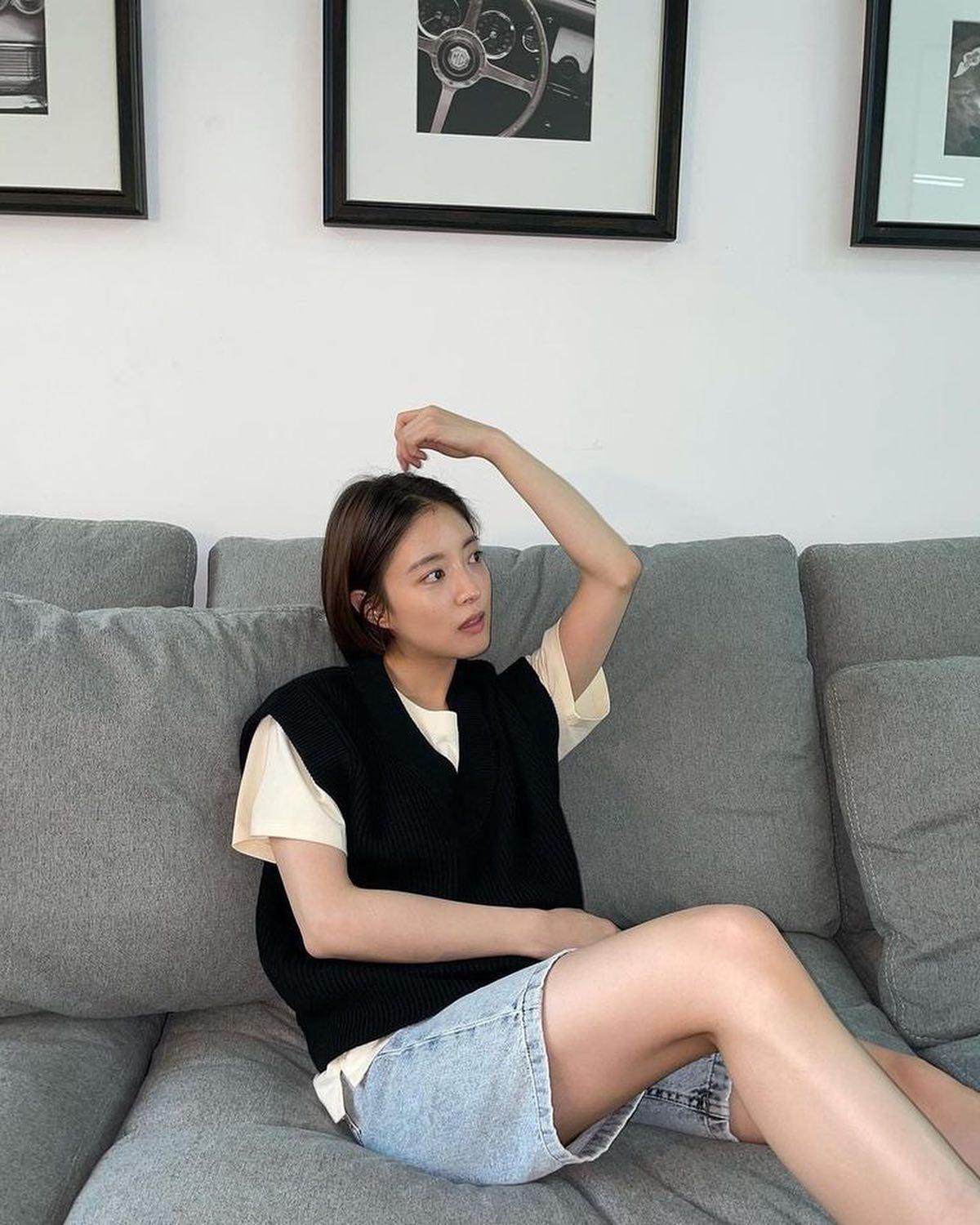 청순 이세영의 중성적 매력💙 이미지6