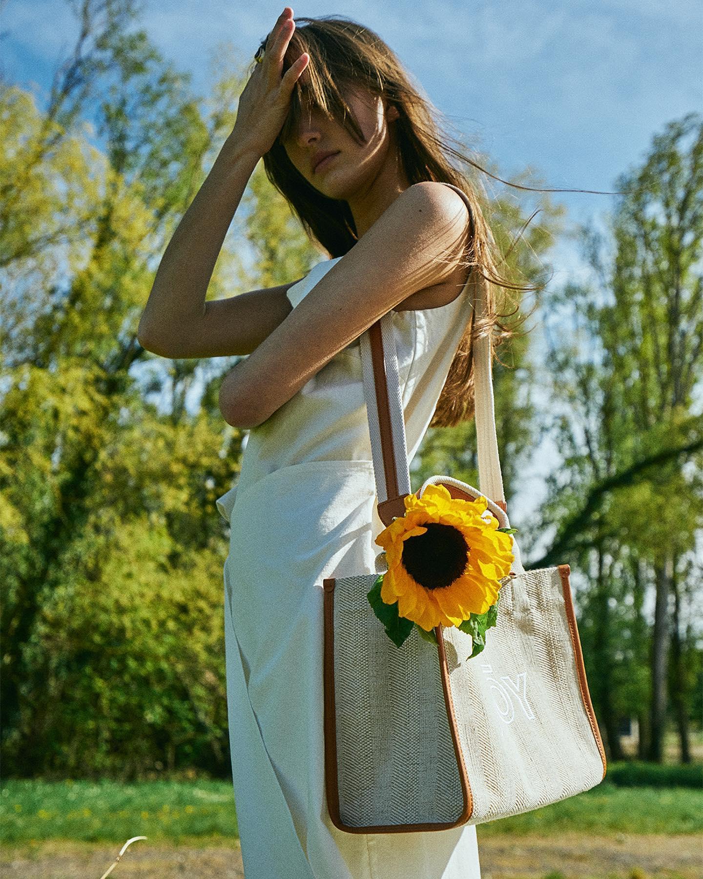 낭만적 여행지 속🇫🇷👜썸머백 무드 이미지