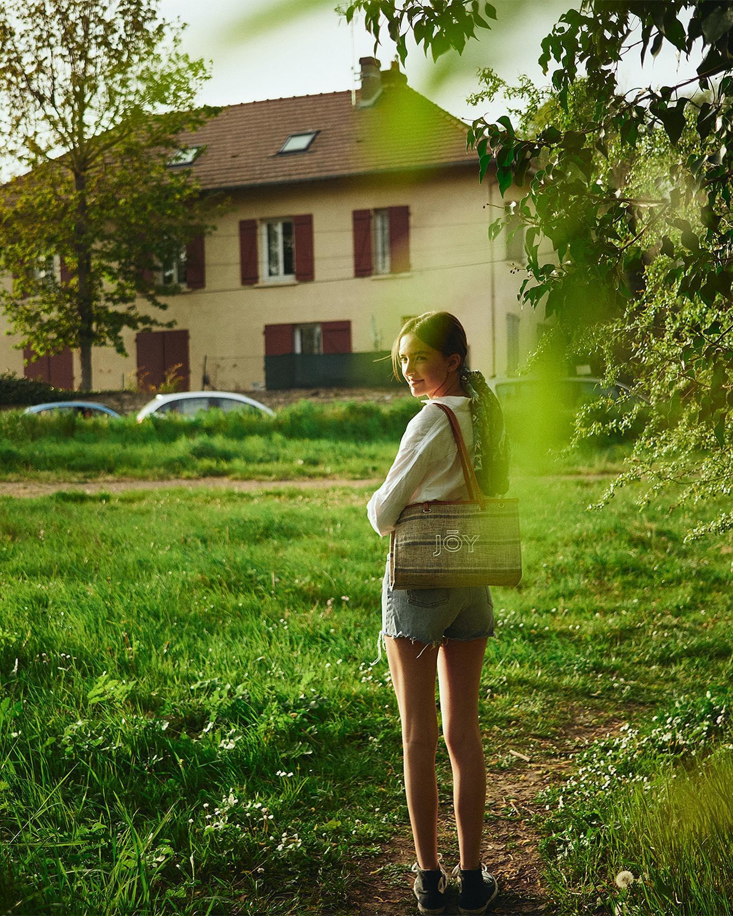 낭만적 여행지 속🇫🇷👜썸머백 무드 이미지3