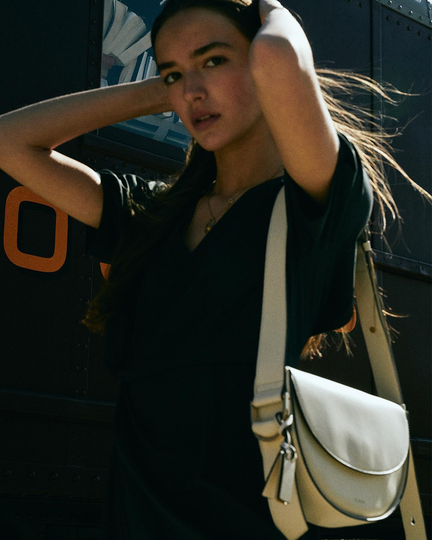 낭만적 여행지 속🇫🇷👜썸머백 무드 이미지4