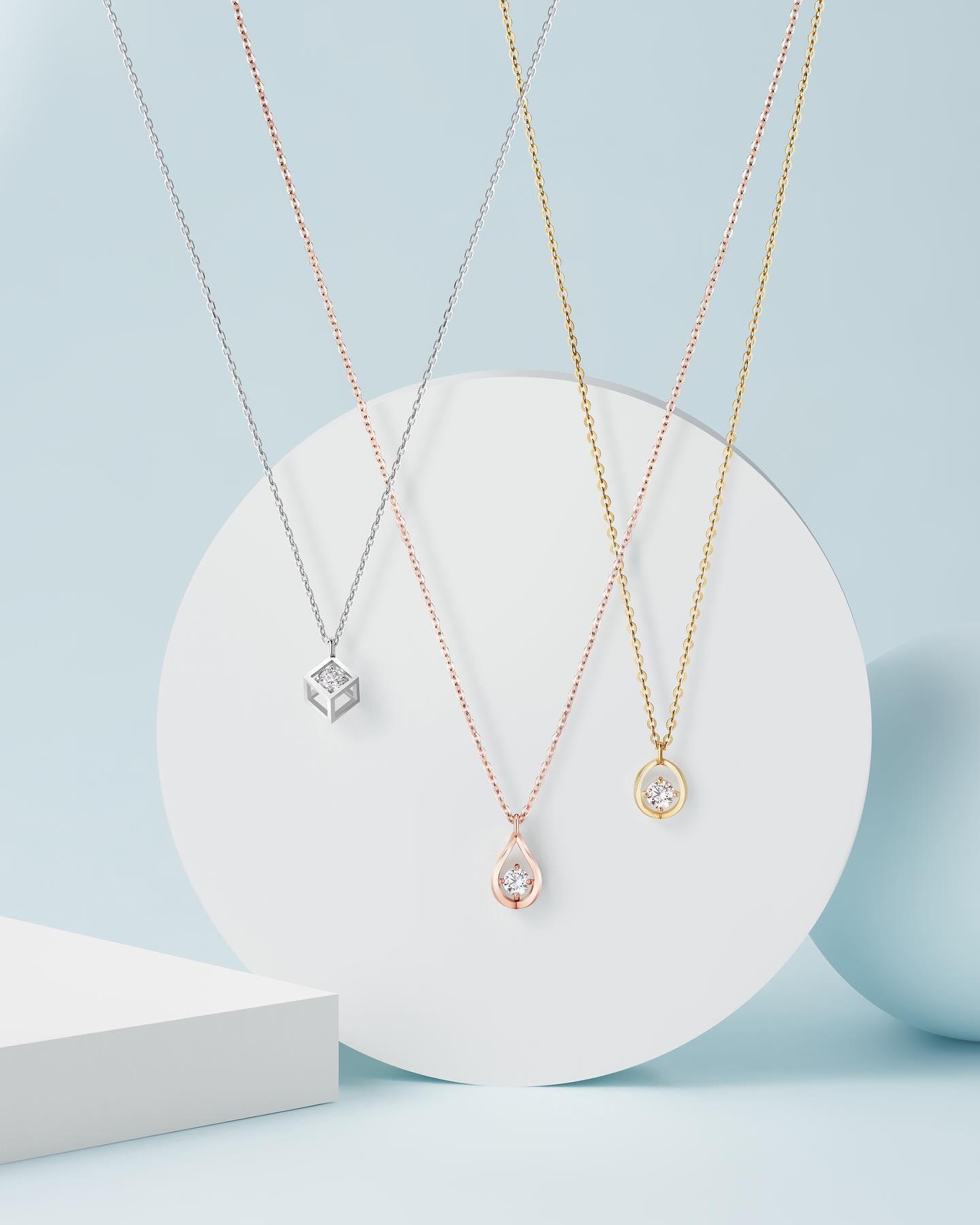 너무 우아해💙🤍역시 아이유 언니
아이유 x 제이에스티나 여름 화보💎✨ #광고 이미지5