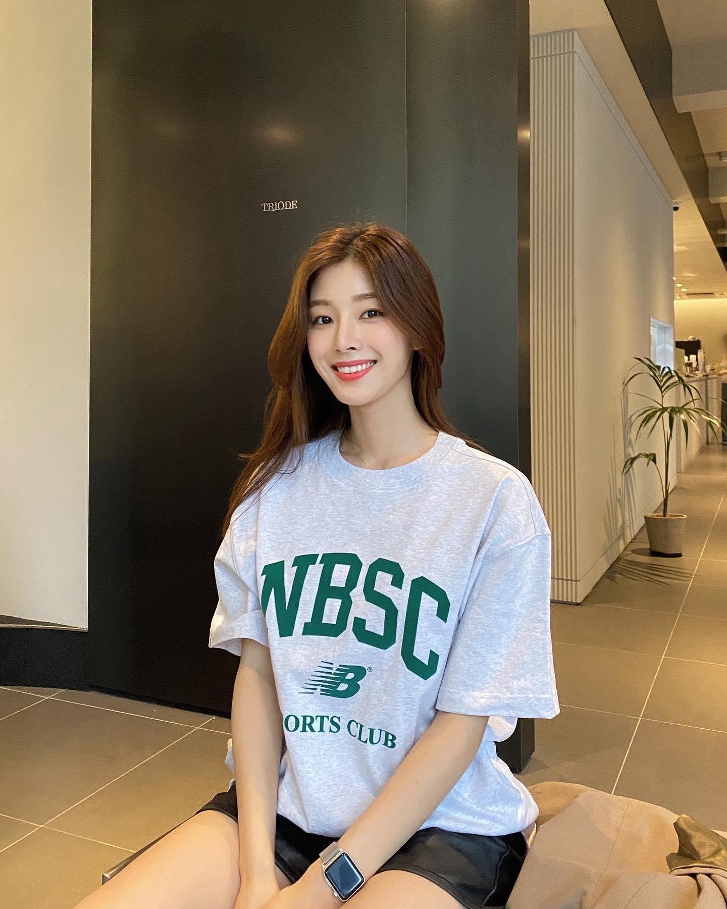 탐나는 레터링🤍💙@뉴발 반팔티 이미지2