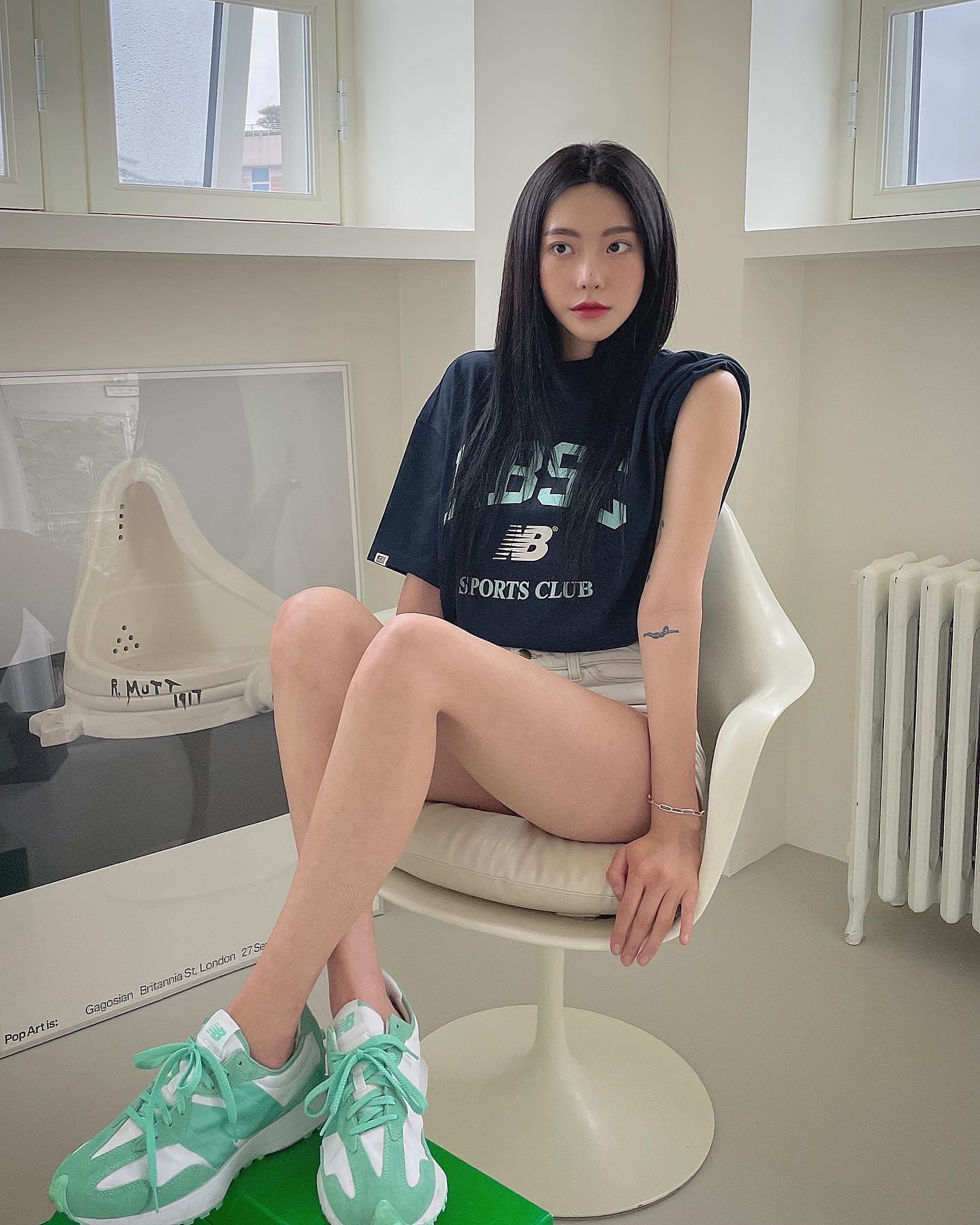 탐나는 레터링🤍💙@뉴발 반팔티 이미지5