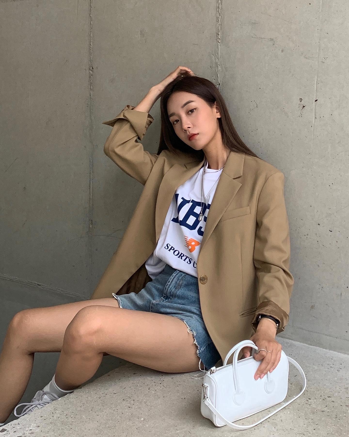 탐나는 레터링🤍💙@뉴발 반팔티 이미지7