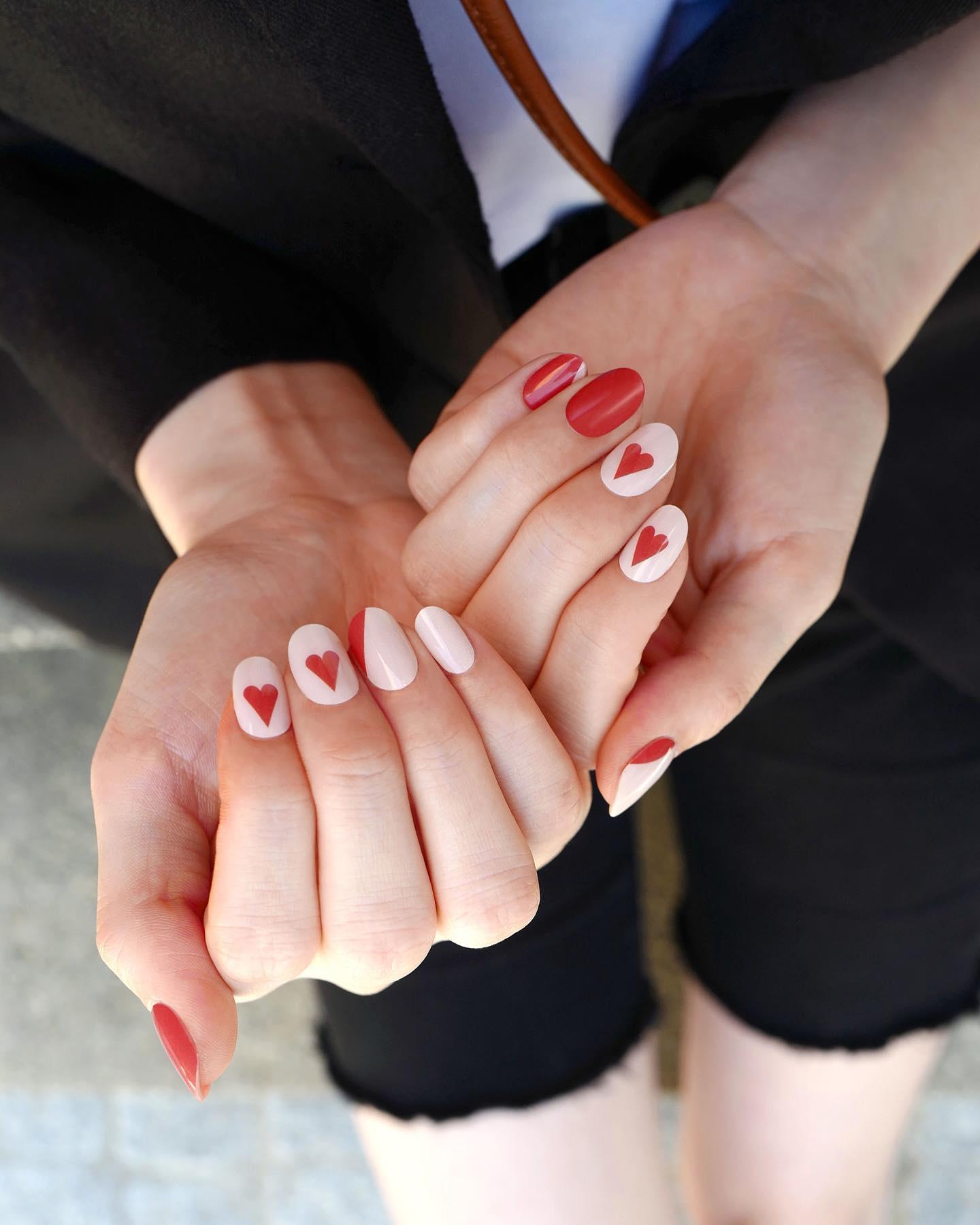 볼캡에 힙한 @네일포인트🧢💅🏻
미스터바우어와 MLB 힙한 이벤트🔥😎 #광고 이미지4