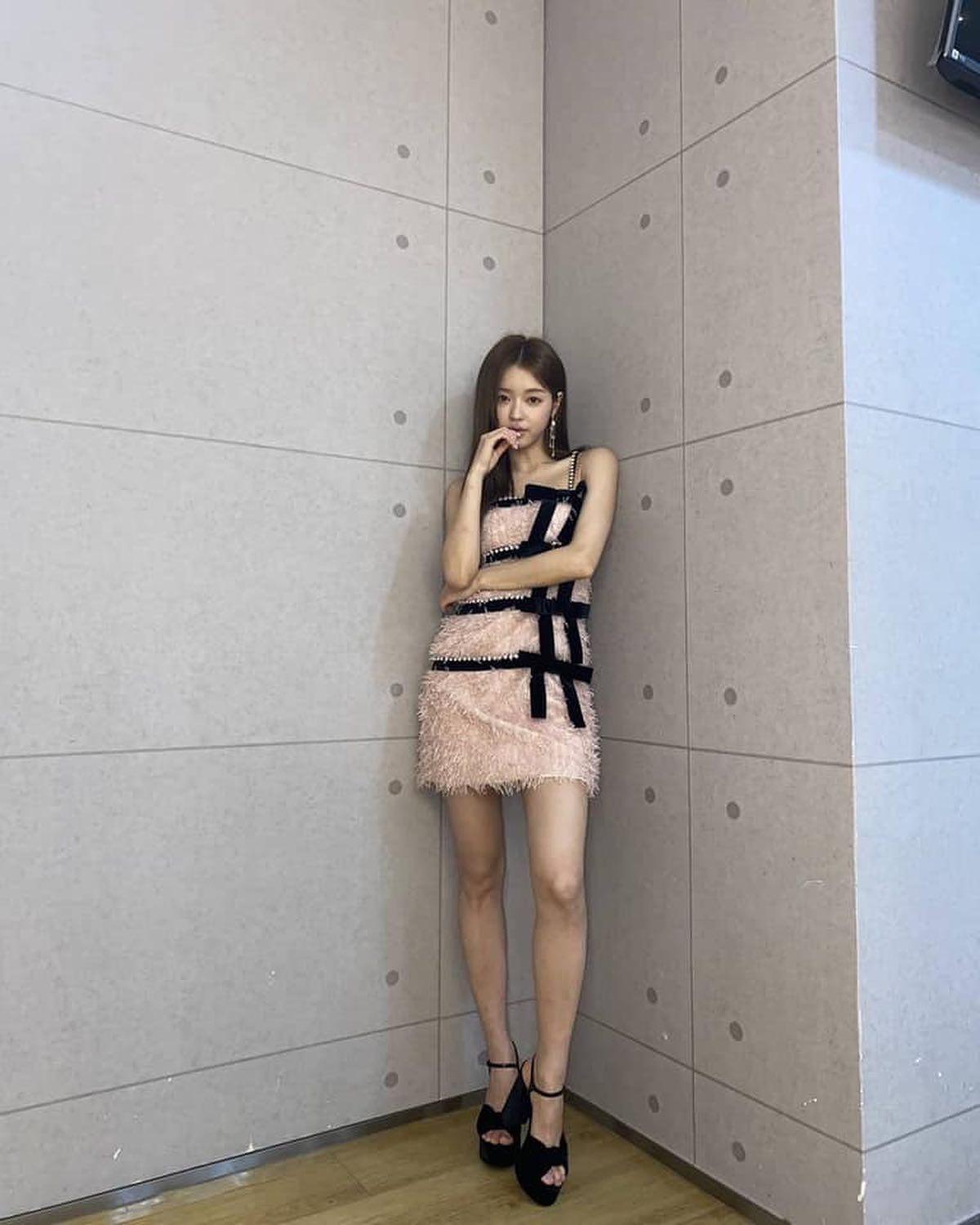 159cm 비율깡패 유아💗 이미지1