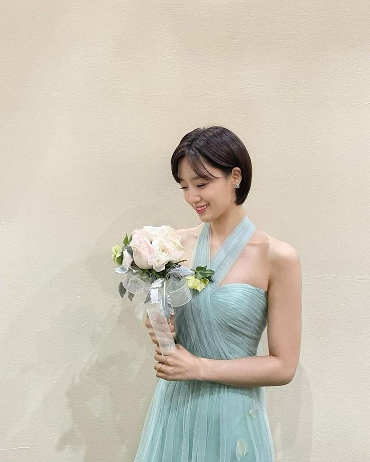 단발마렵게 하는 은정언니👩🏻💕 이미지10