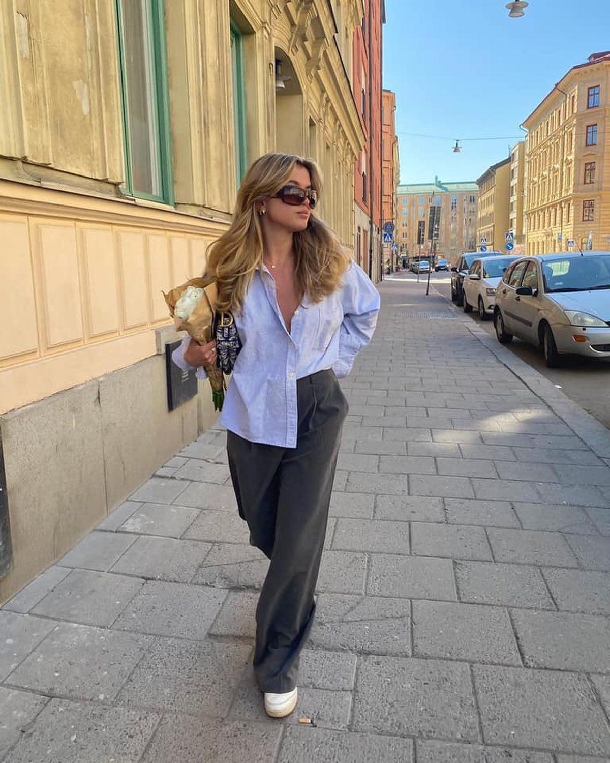 단추 다 잠그면 재미없지👔😜 이미지2