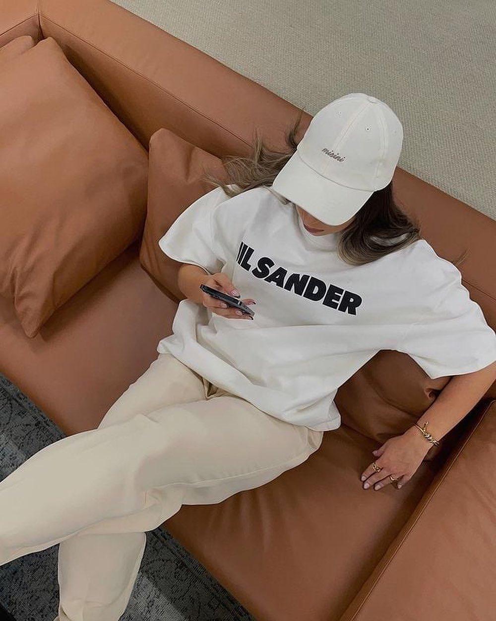 질샌더 기본티룩 모음😎🤍 이미지