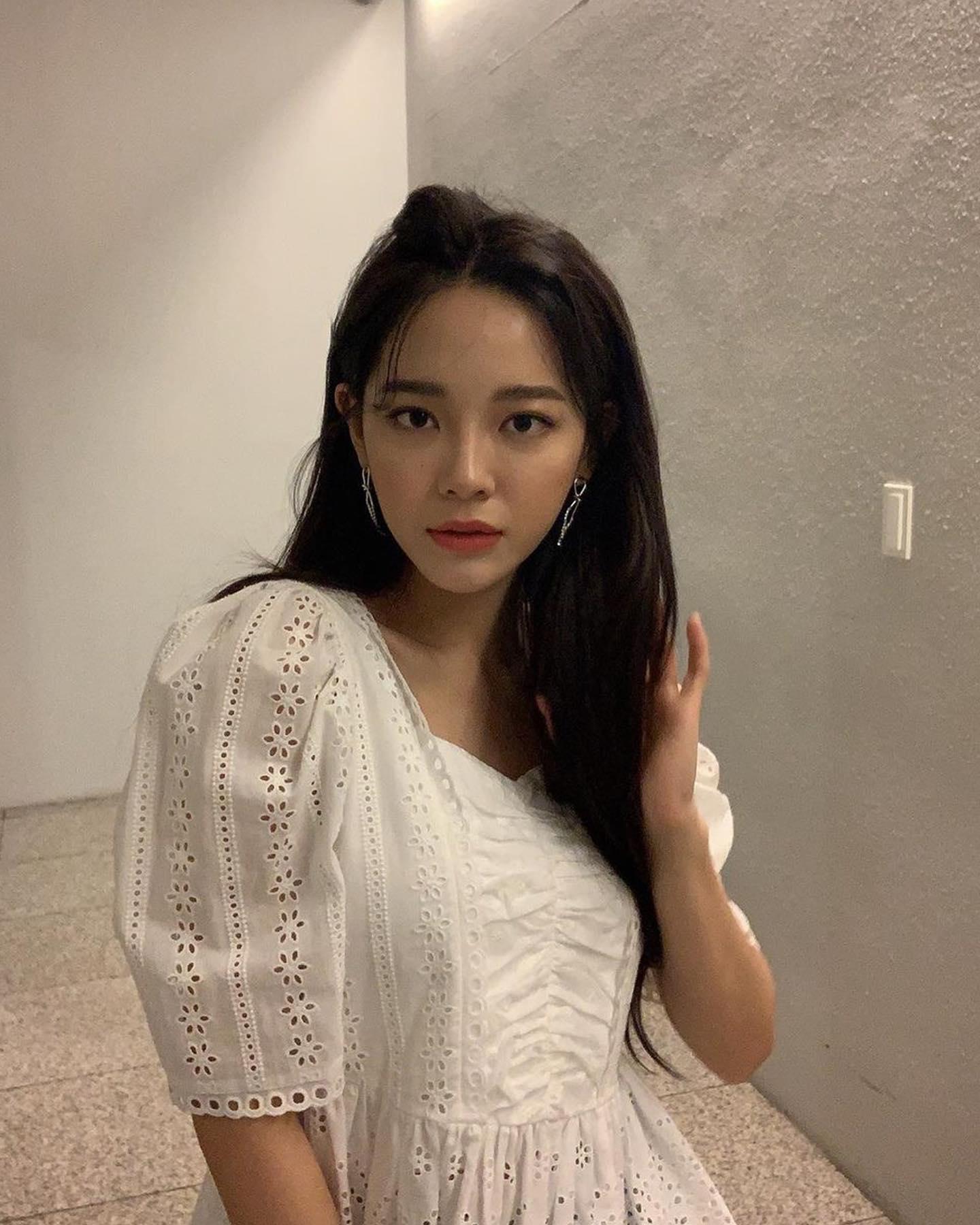 스타일도 자꾸 예뻐져🤍💖김세정 이미지9
