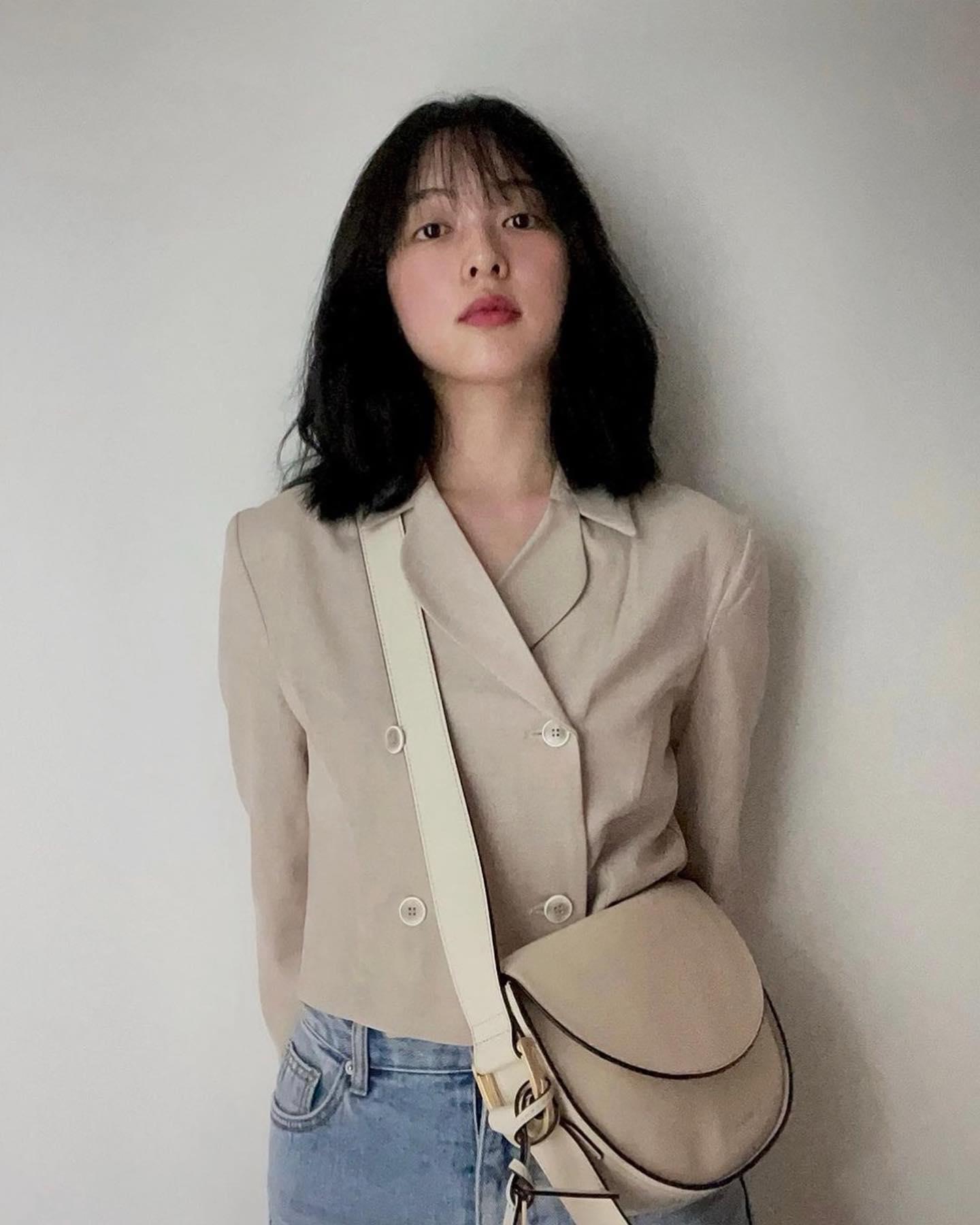 숄더백 이런무드💛🖤@코디해 이미지