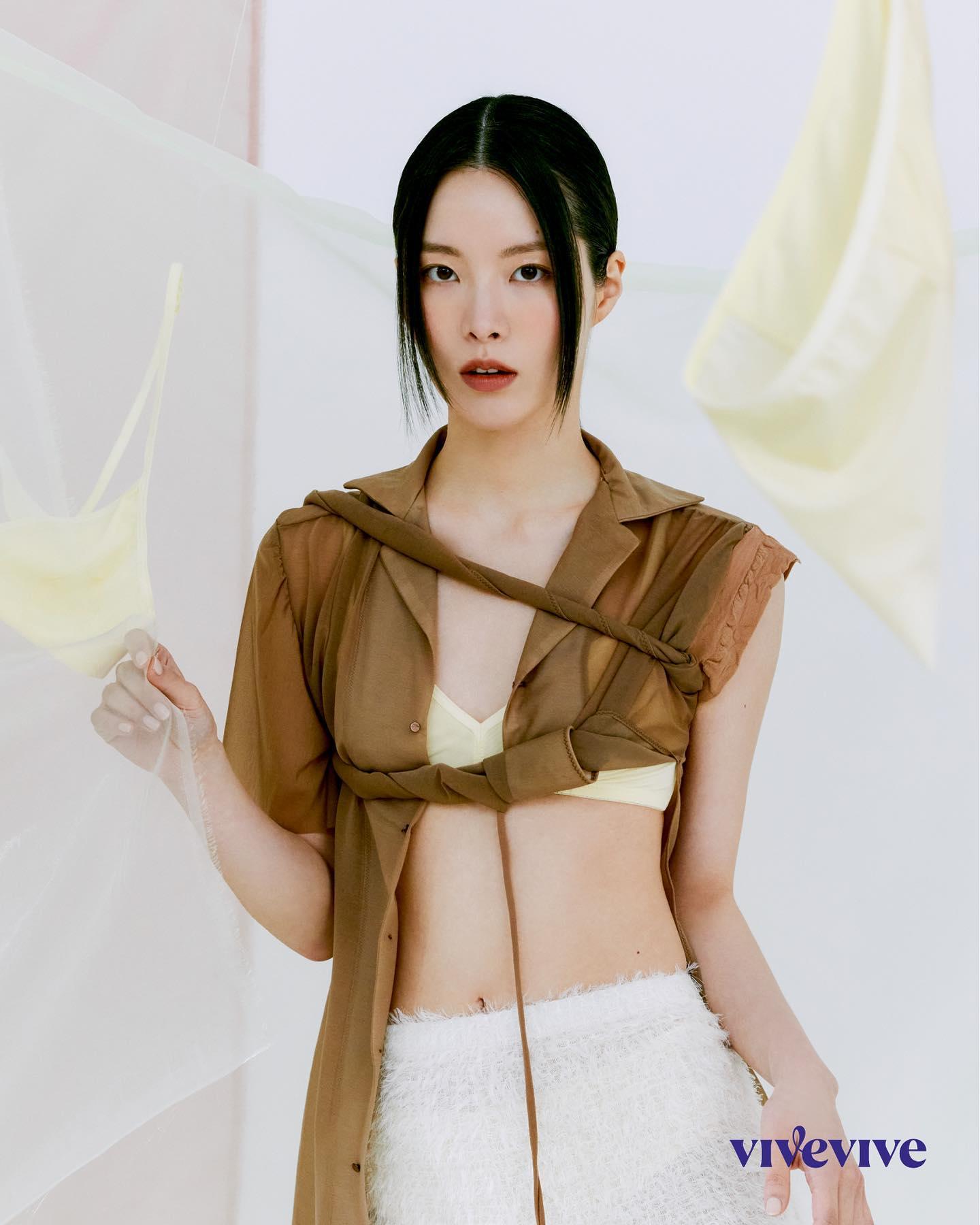 섹슈얼한 느낌은 덜어내고💖💛
멋스러움 더한 콜라보 비브비브 X 림킴👙 #광고 이미지9