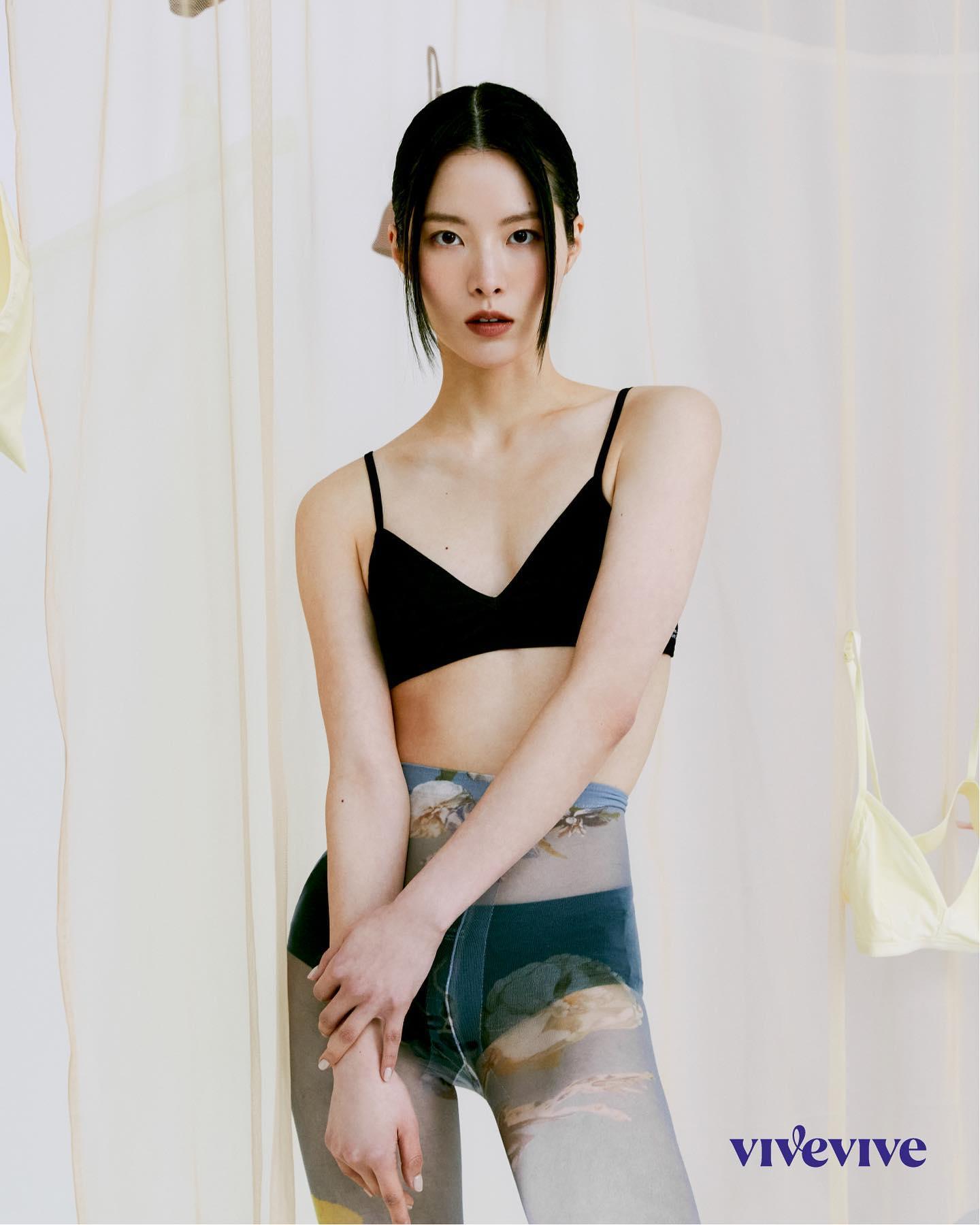 섹슈얼한 느낌은 덜어내고💖💛
멋스러움 더한 콜라보 비브비브 X 림킴👙 #광고 이미지10