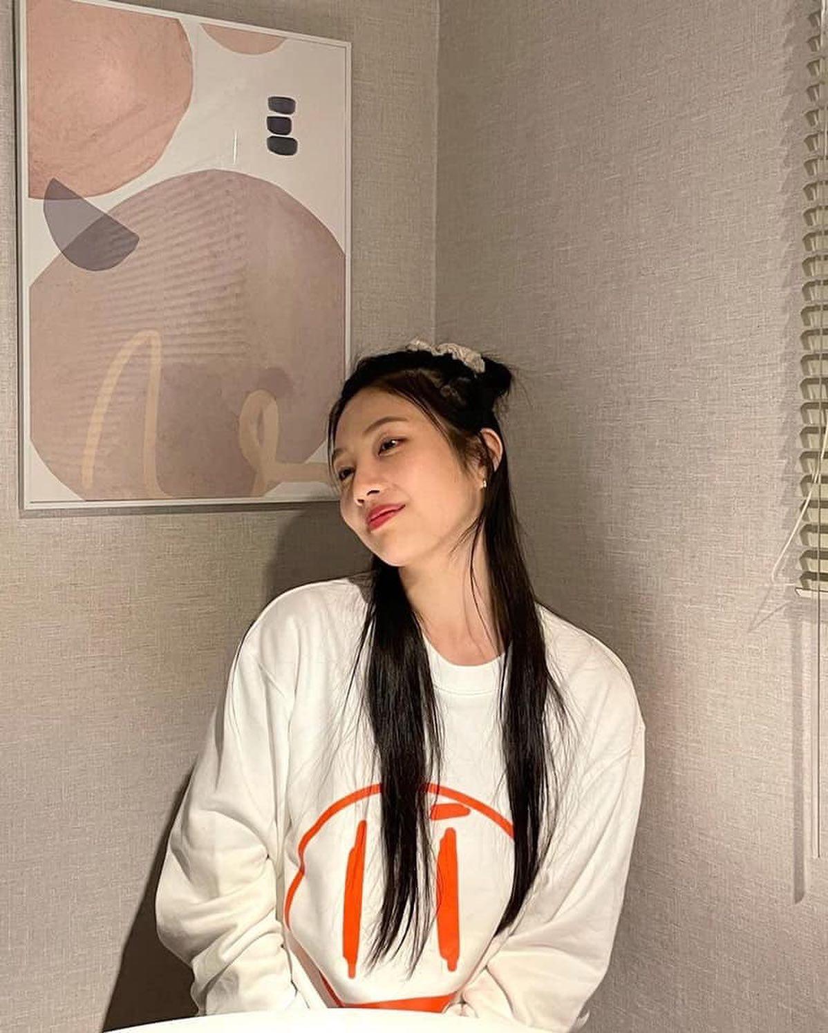 연예인들의 맨투맨 픽은⁉️ 이미지