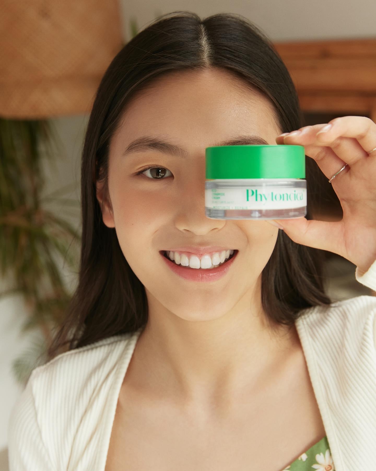 어뮤즈 스킨케어 런칭💚🤍
NEW 모델 오예주와 함께 스킨 리부팅 🍀💊 이미지7