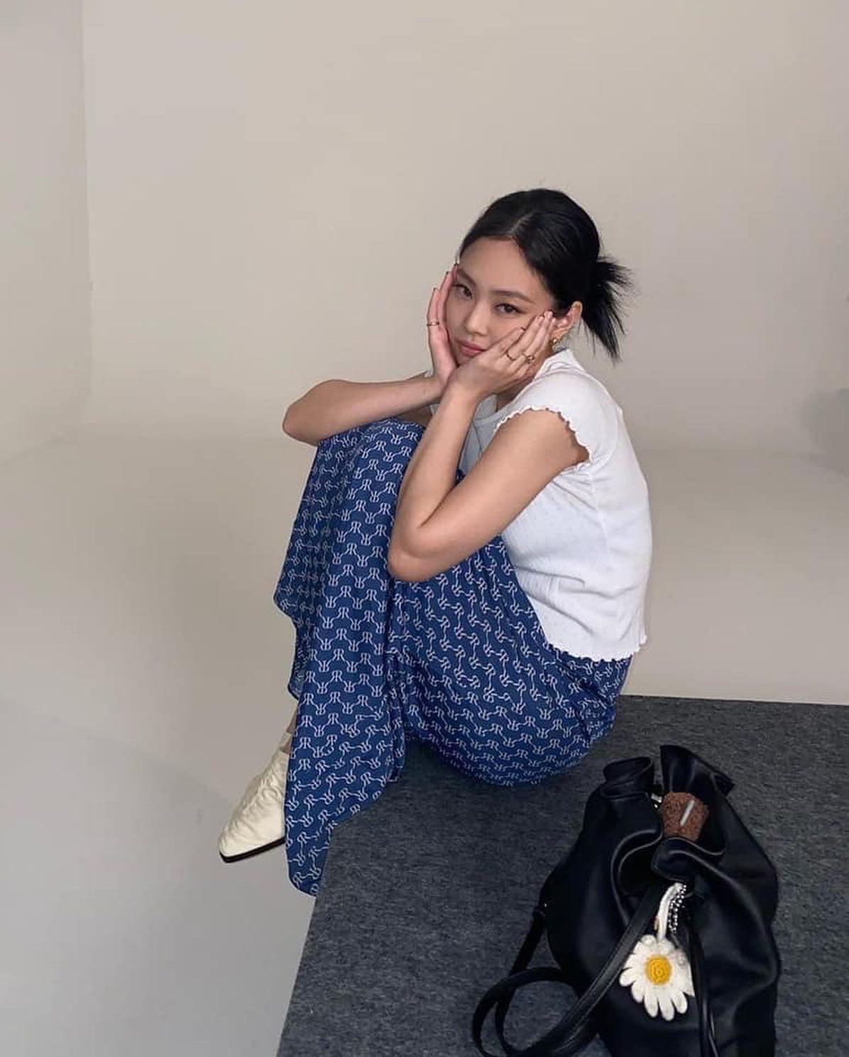 살랑살랑 롱치마 입기💃🏼🌷 이미지