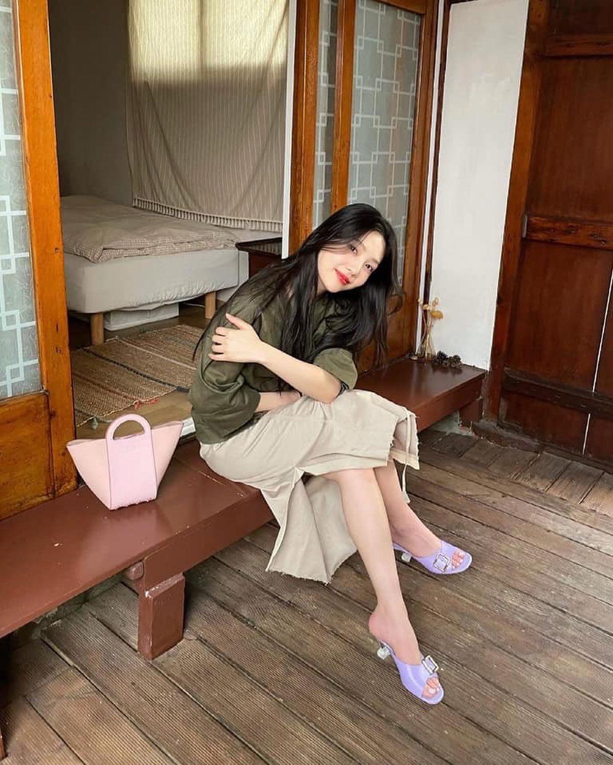 살랑살랑 롱치마 입기💃🏼🌷 이미지