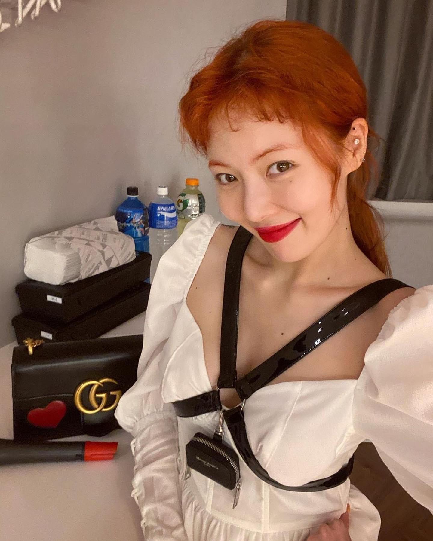 동화속 주인공같은 현아 근황💕 이미지