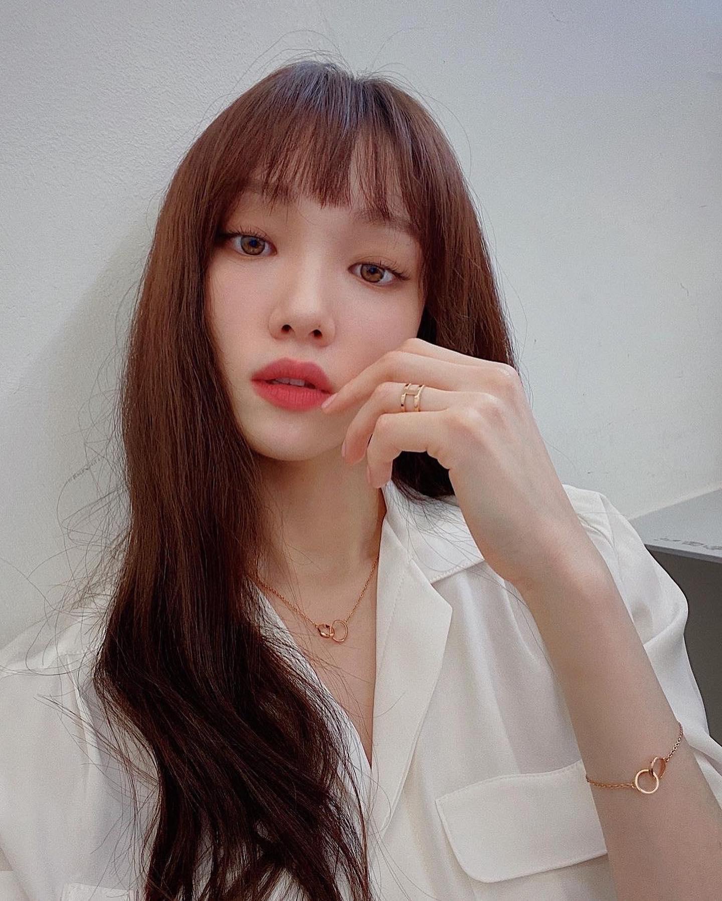 응~ 성경 언니면🤍💖다 예뻐 이미지6