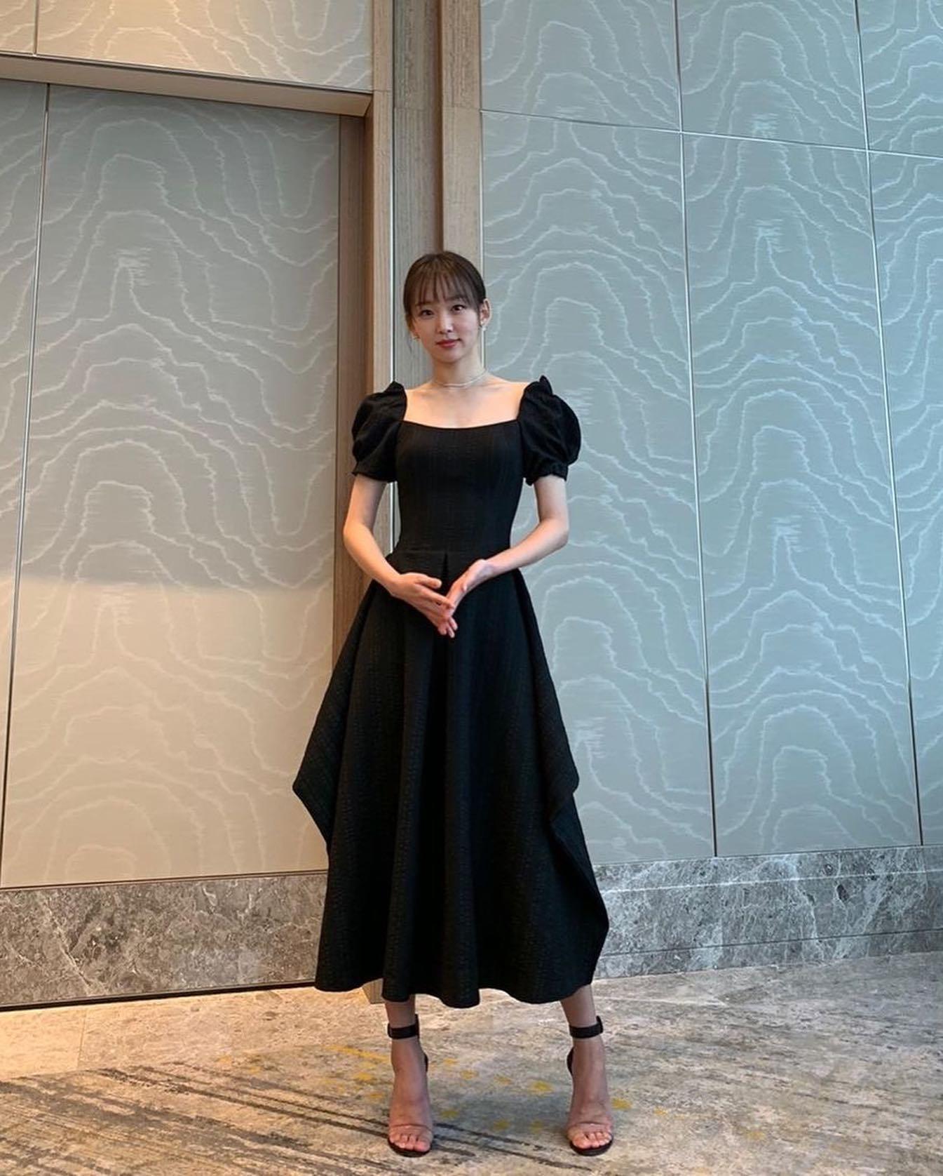 이직 끝판왕?!🖤❤️진기주 언니 이미지10