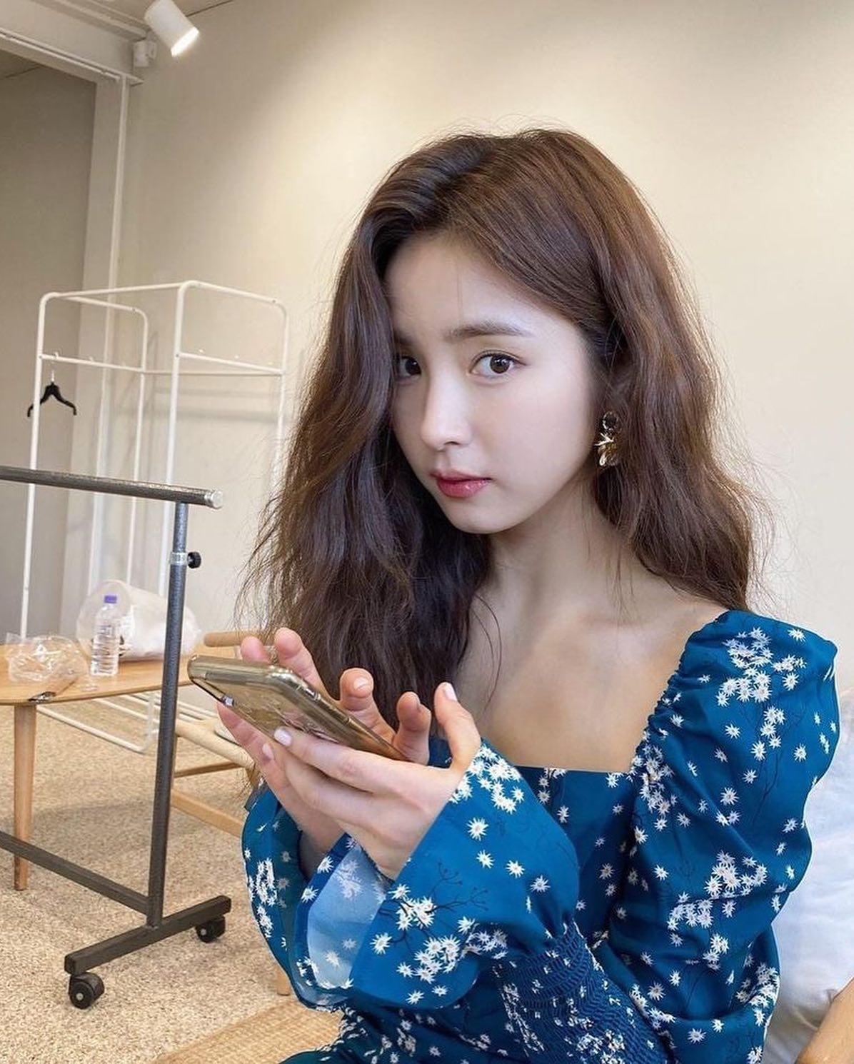 입틀막 러블리 신세경💕 이미지