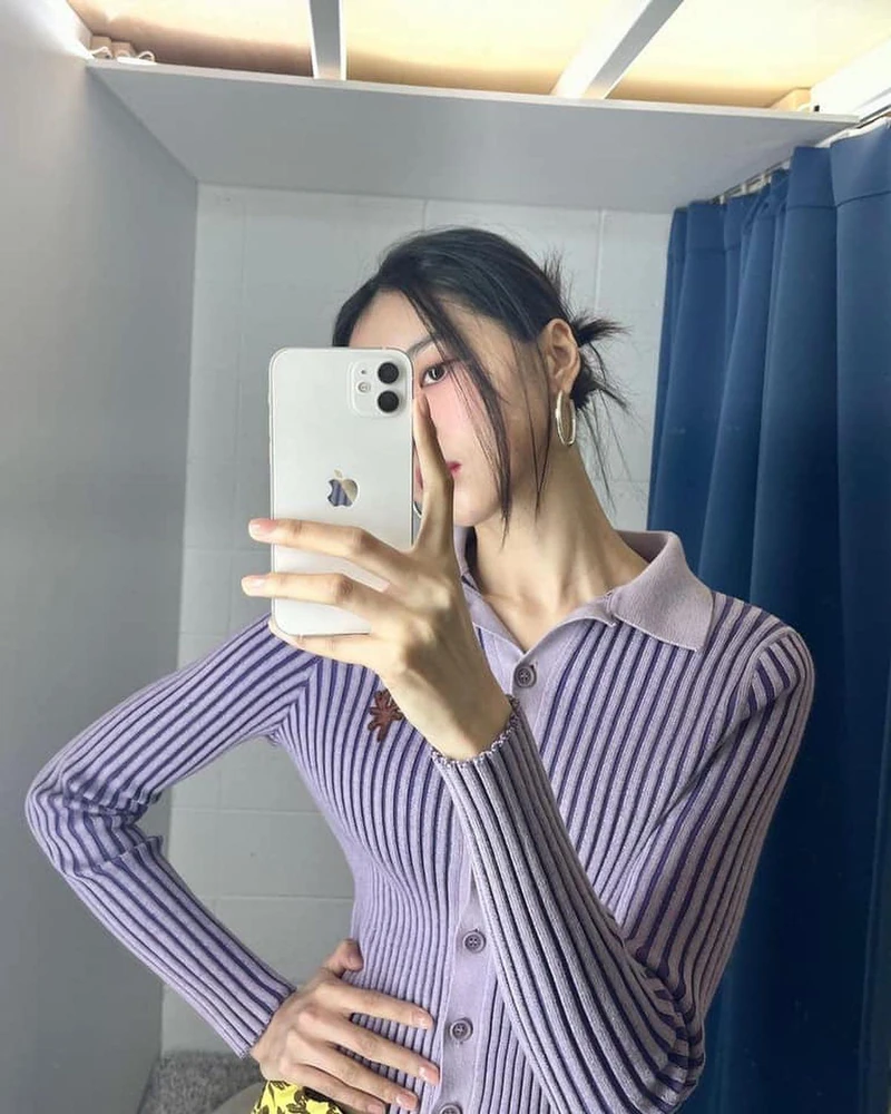 여전한 임나영 미모💜💙 이미지1