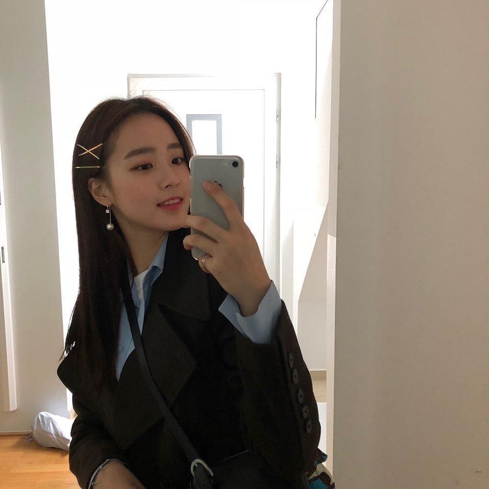 러블리한 최예빈 캐주얼룩♥️ 이미지2