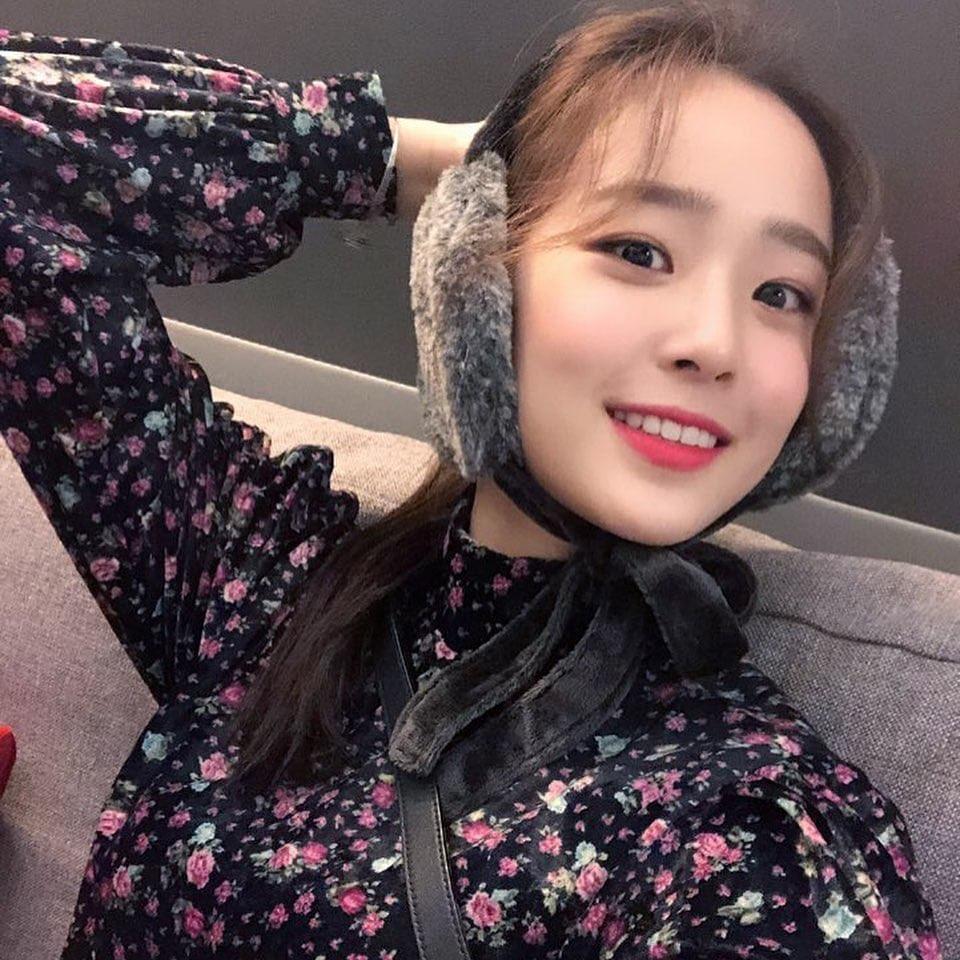 러블리한 최예빈 캐주얼룩♥️ 이미지7