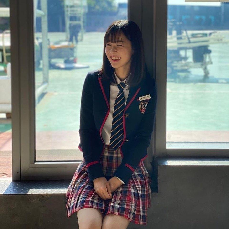 러블리한 최예빈 캐주얼룩♥️ 이미지10