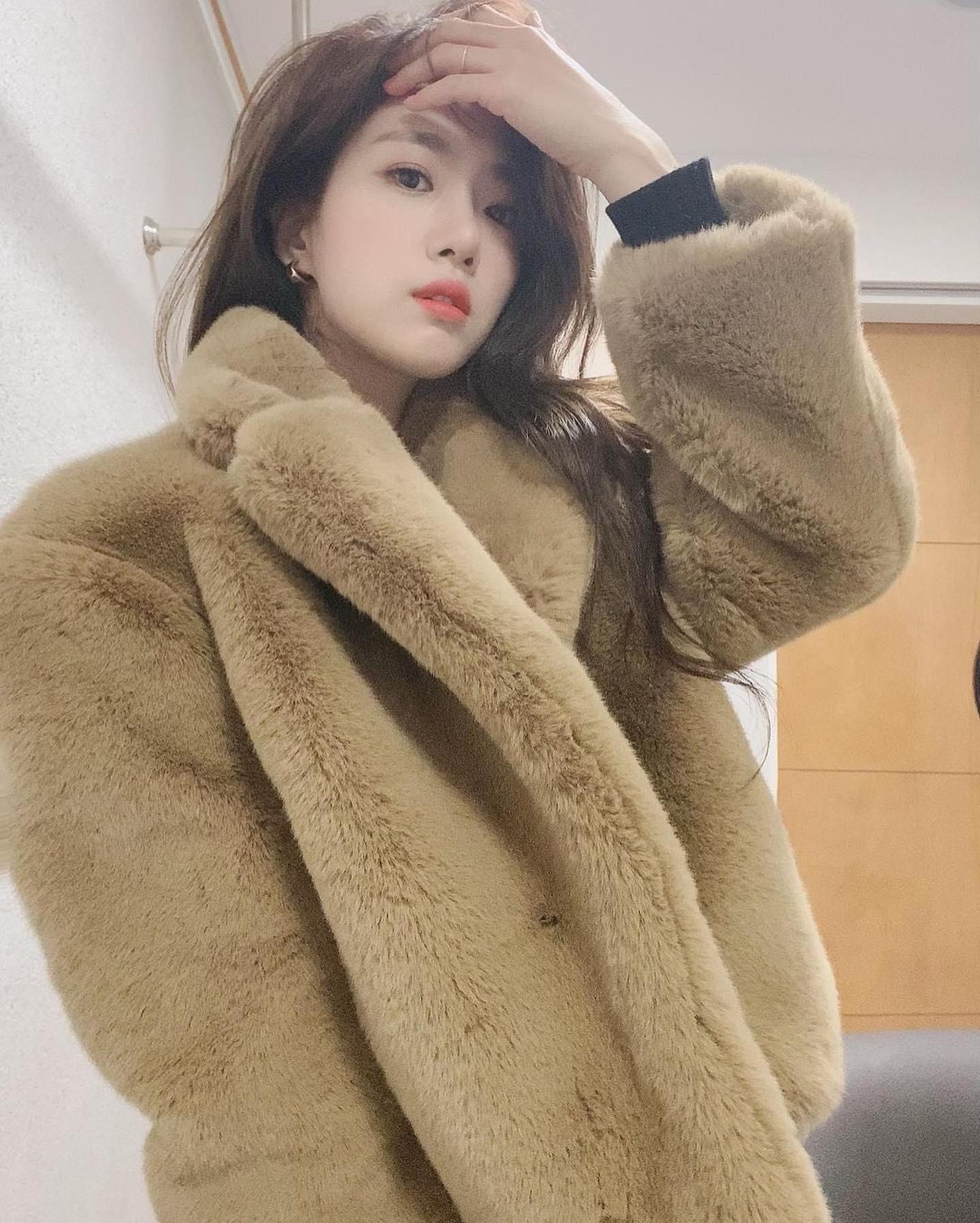 갈수록 청순해지는 함은정💛 이미지3