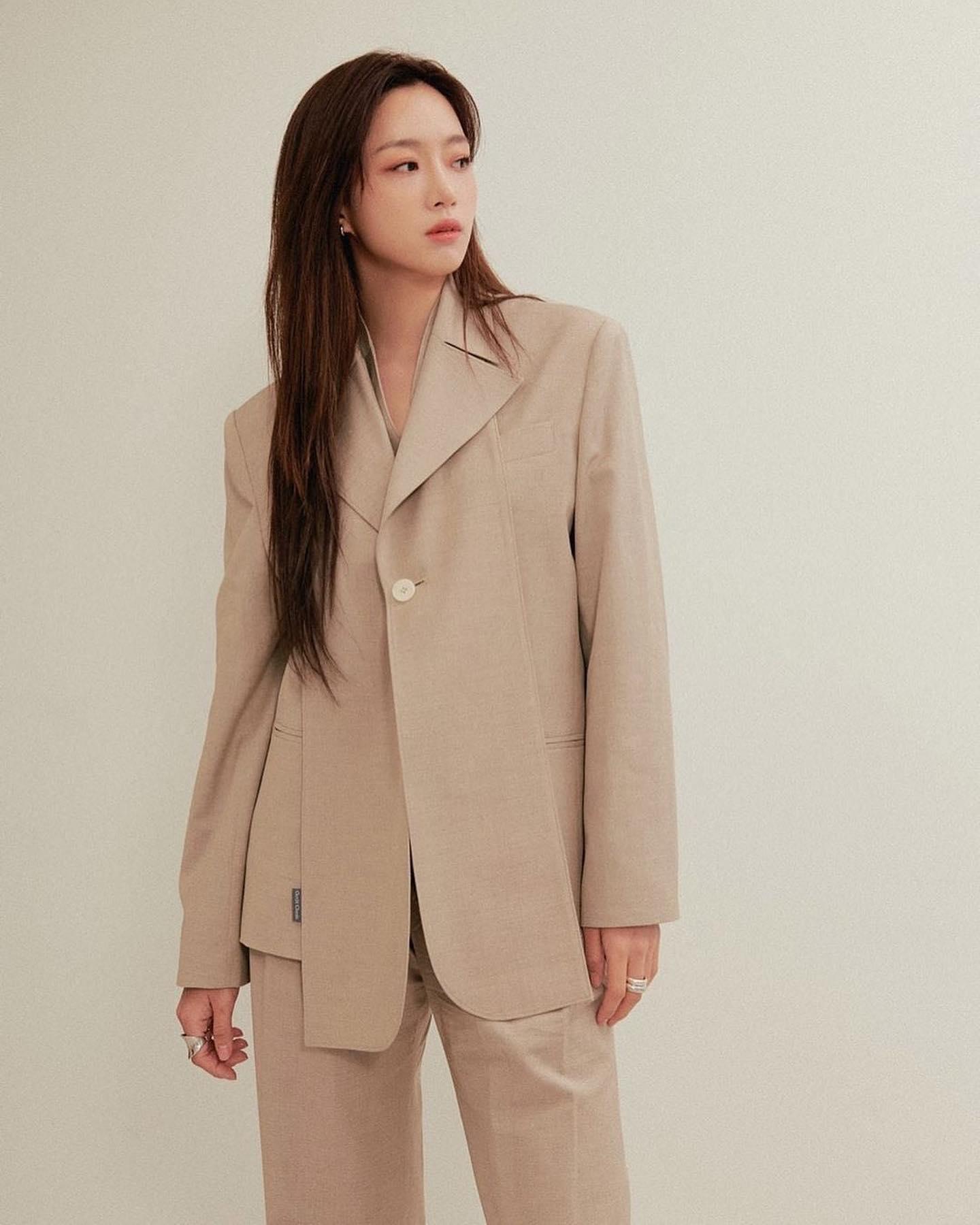 갈수록 청순해지는 함은정💛 이미지5