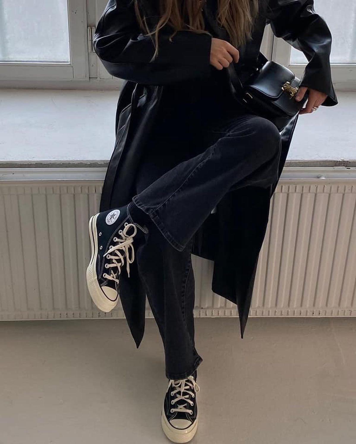 올블랙 하려면 이정도 해줘🖤 이미지