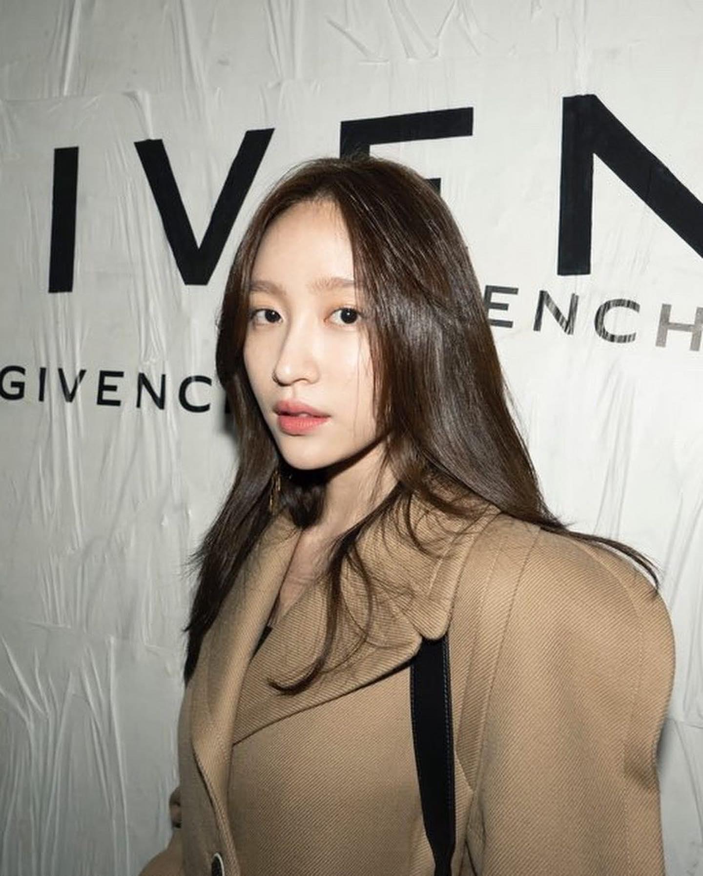 치명적 볼매 언니💚💋하니 이미지7