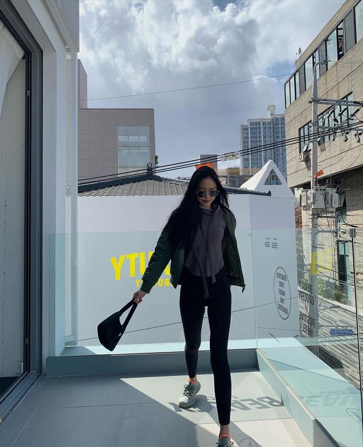레깅스 패션은 요렇게🧘🏻‍♀️💙 이미지