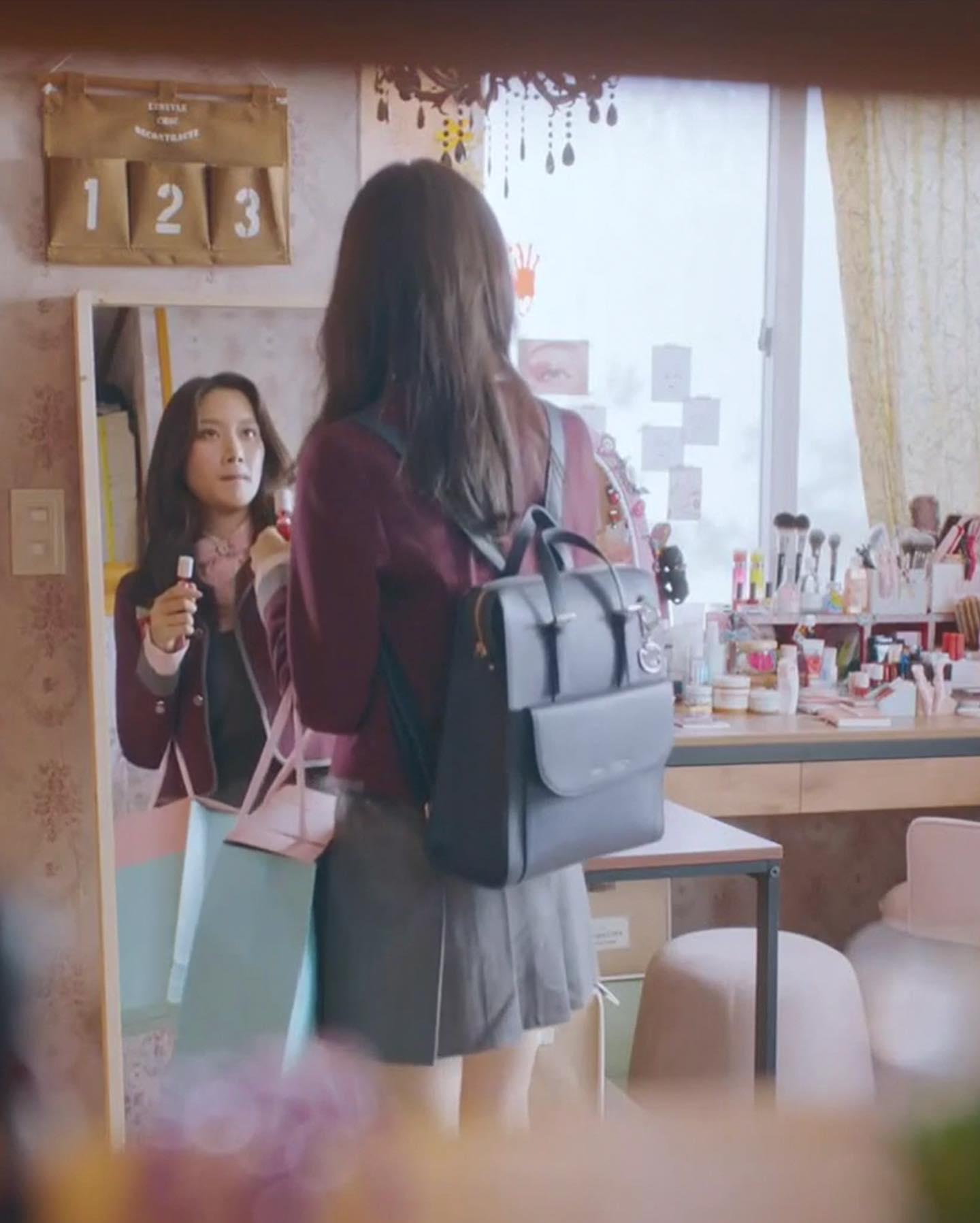 요새 다시 백팩🎒🖤@코디야 이미지4