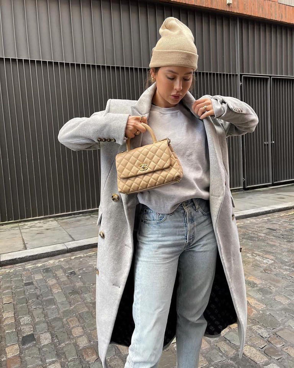 코트에 연청진 코디👖🎶 이미지