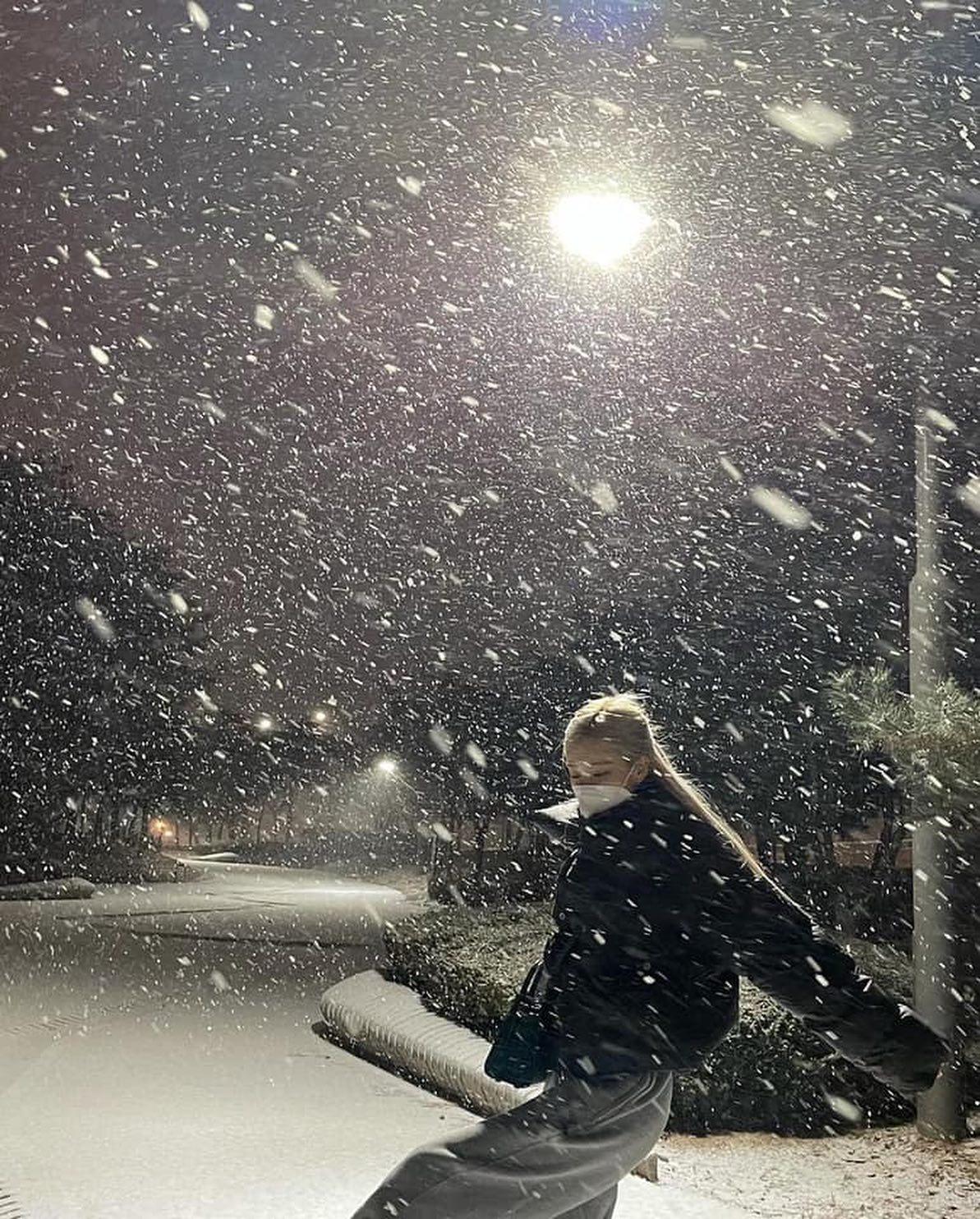 언제나 설레는 눈오는 날☃️🧤 이미지