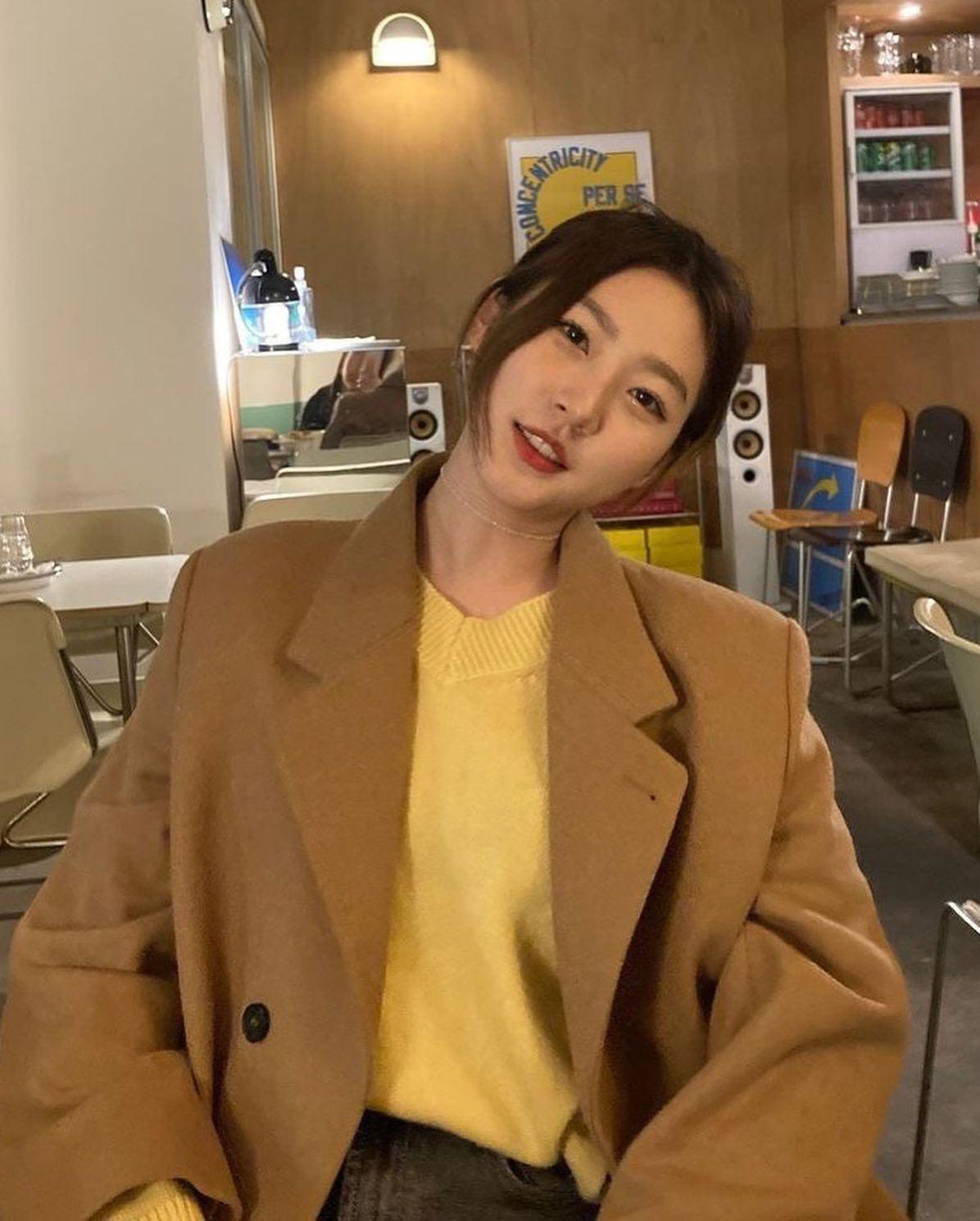 이쁘면 언니야,,새론언니💕 이미지