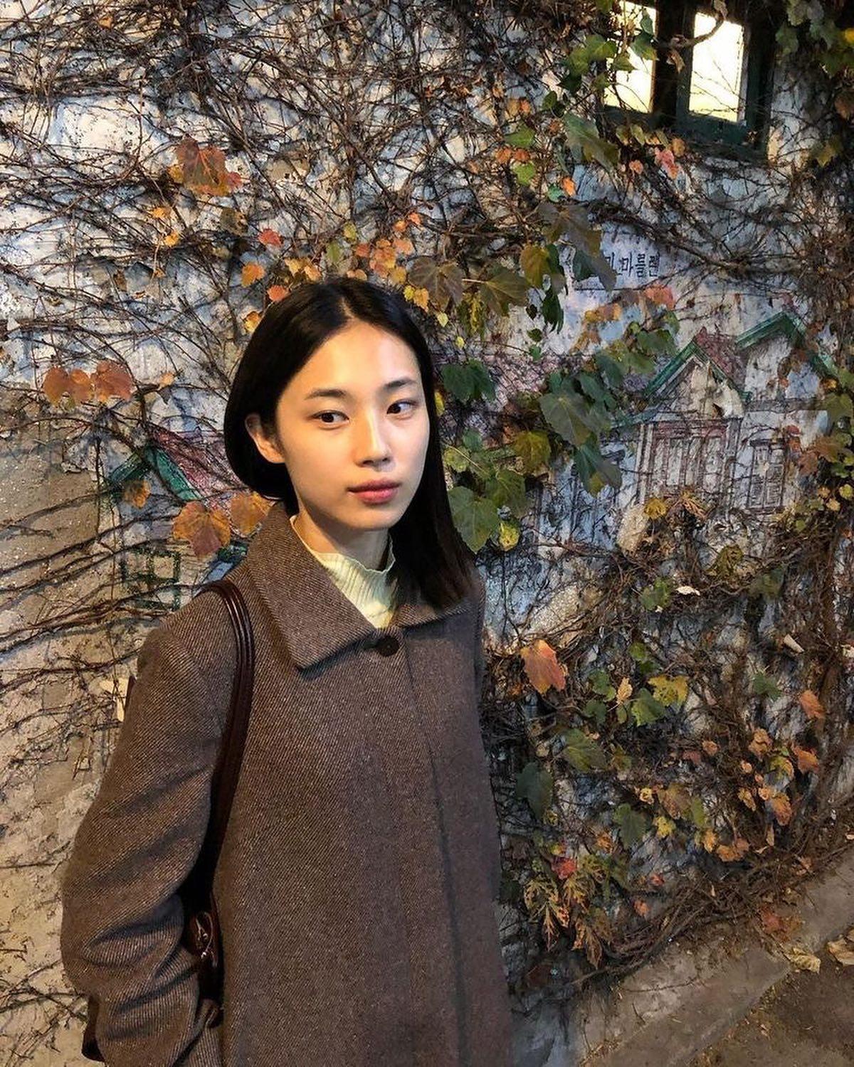 이진하의 무채색 스타일링🤎⁣⁣ 이미지