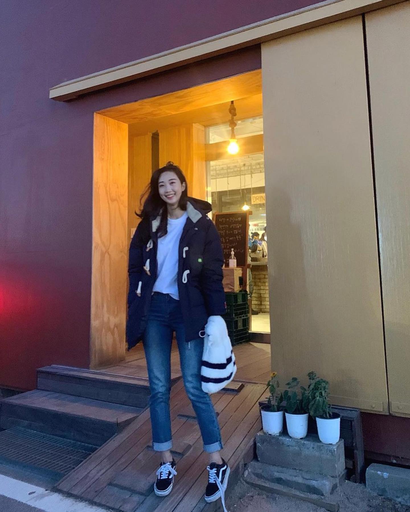 겸댕 장착하자🍡💙떡볶이 패딩 이미지7