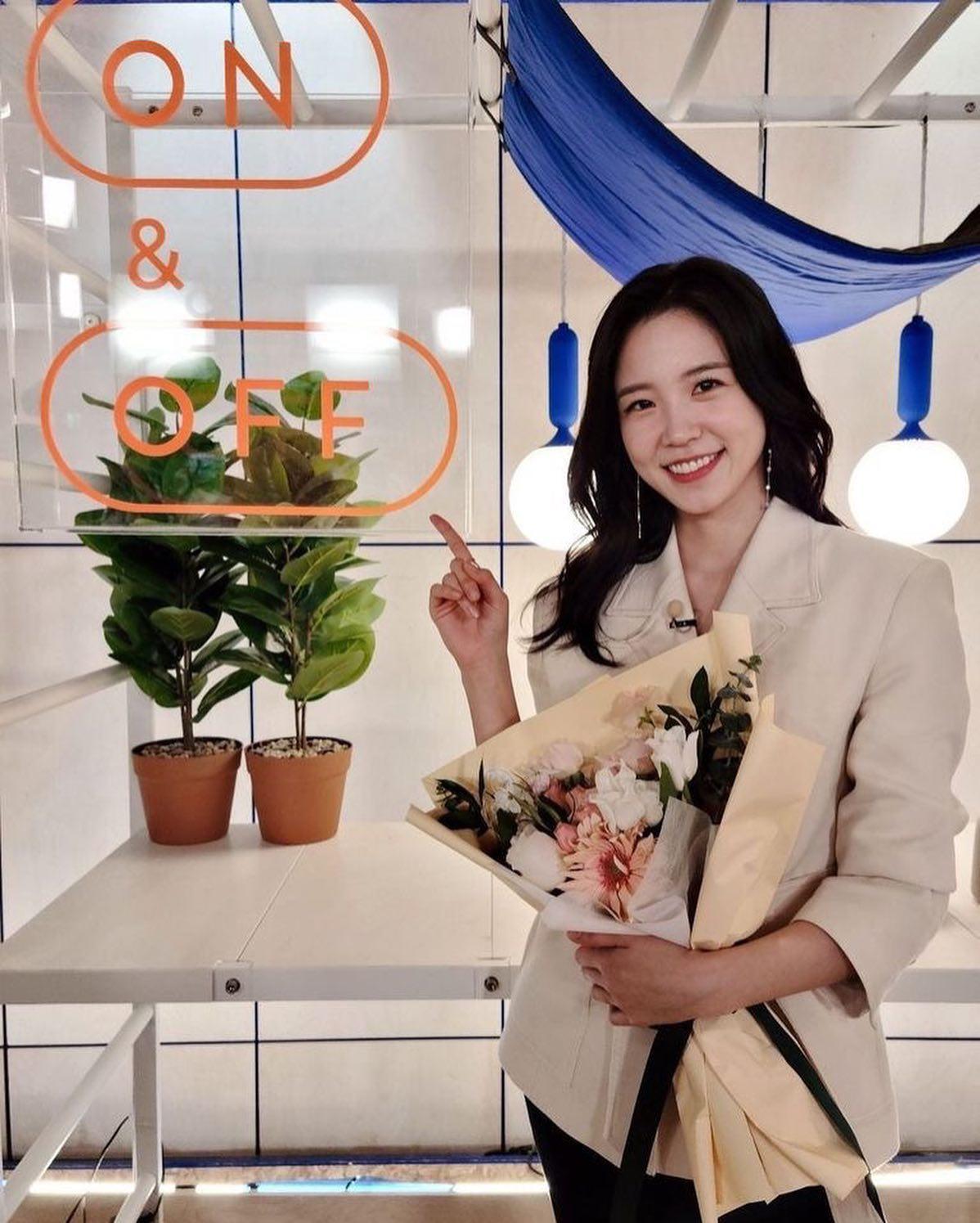 단아하고 러블리한 장예원❣️ 이미지