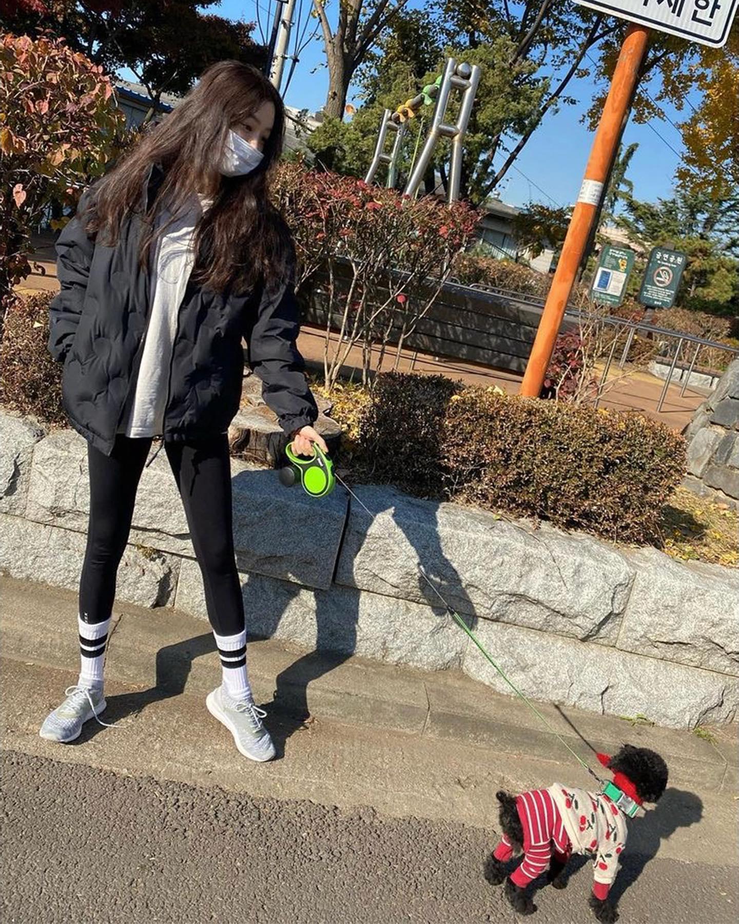 참고하장 려원언니☃️@겨울옷 이미지