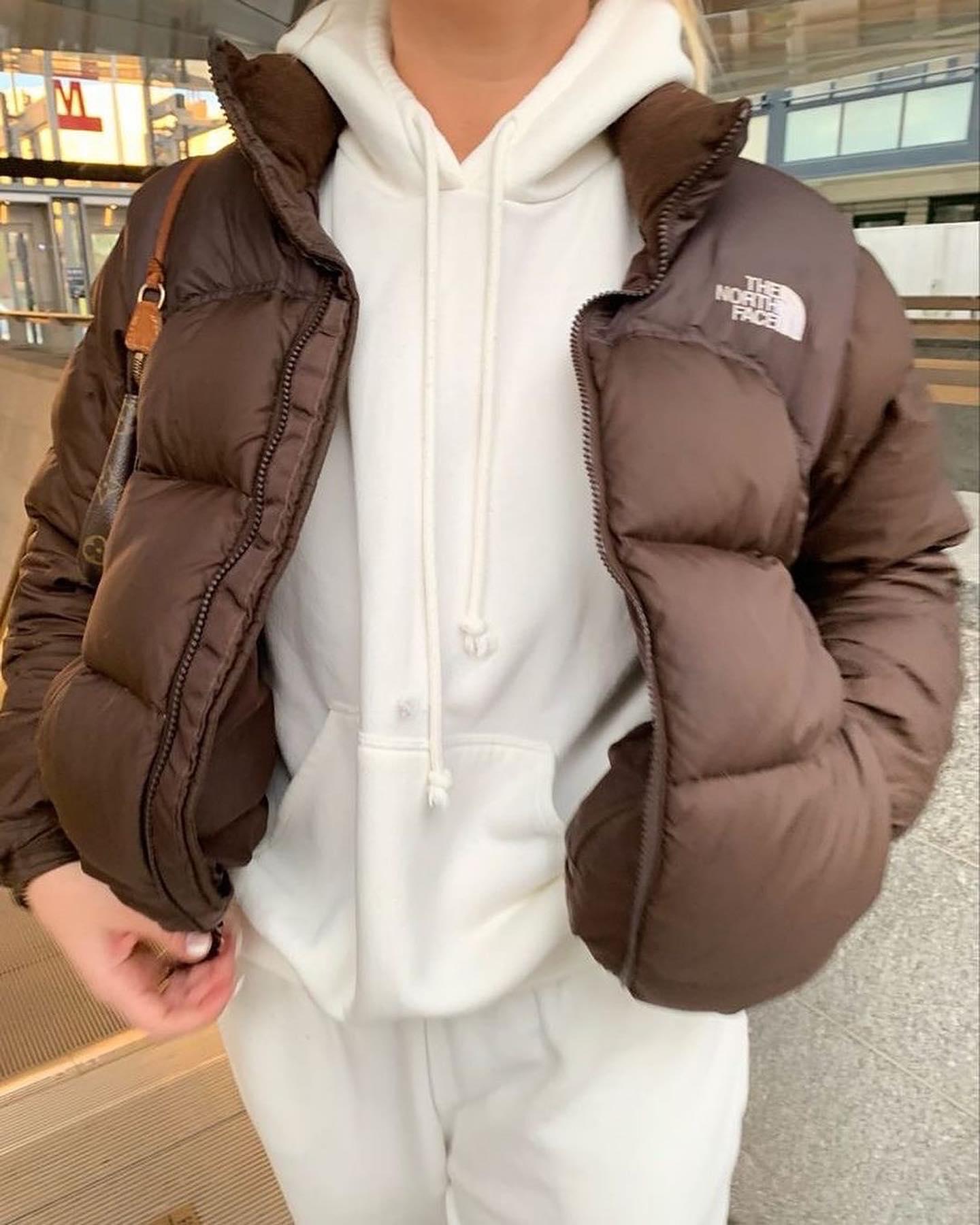 예쁘장한 깔별 패딩🤎💙코디 이미지
