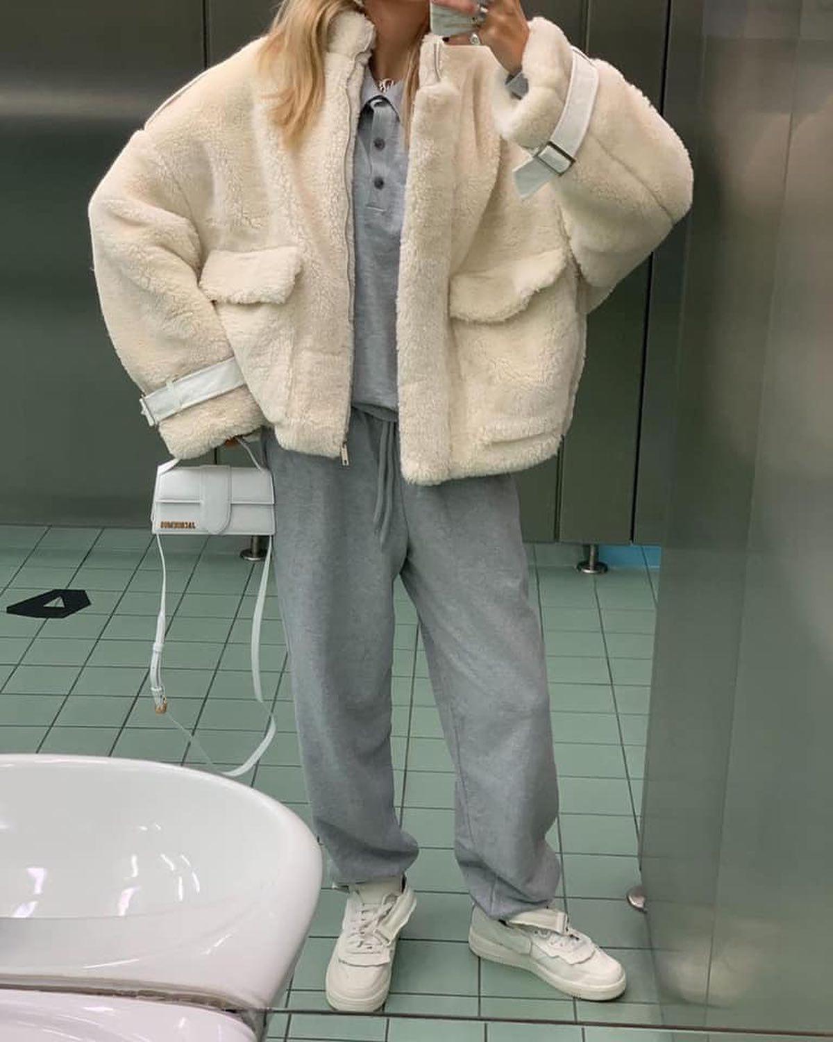 추울때도 꾸안꾸로 고😎💛 이미지