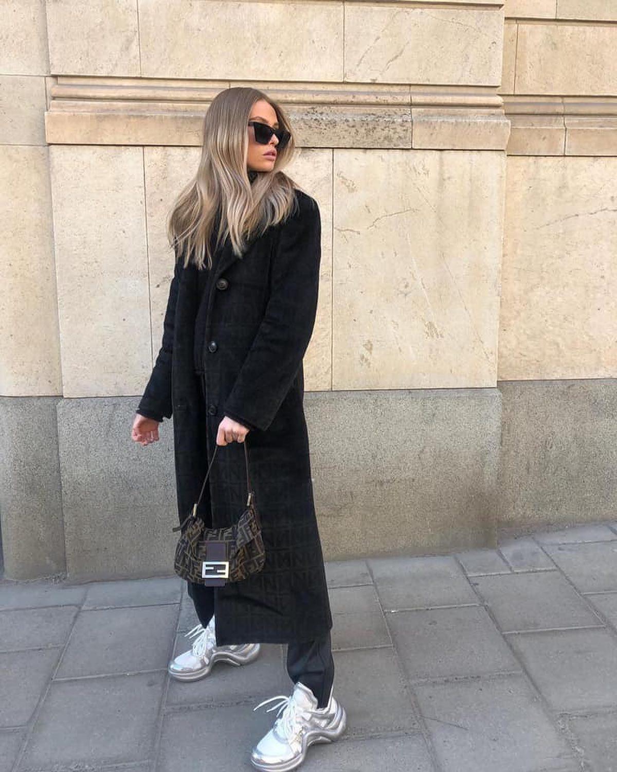 올해도 얼죽코😎🖤 이미지