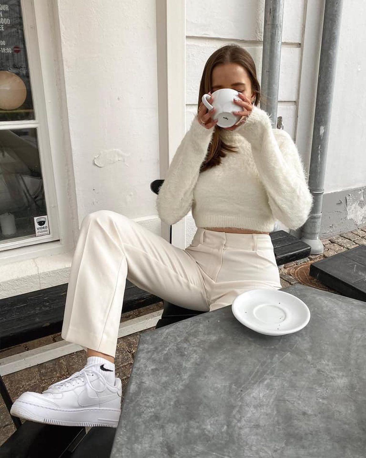 추워도 입는 크롭니트☃️💛 이미지