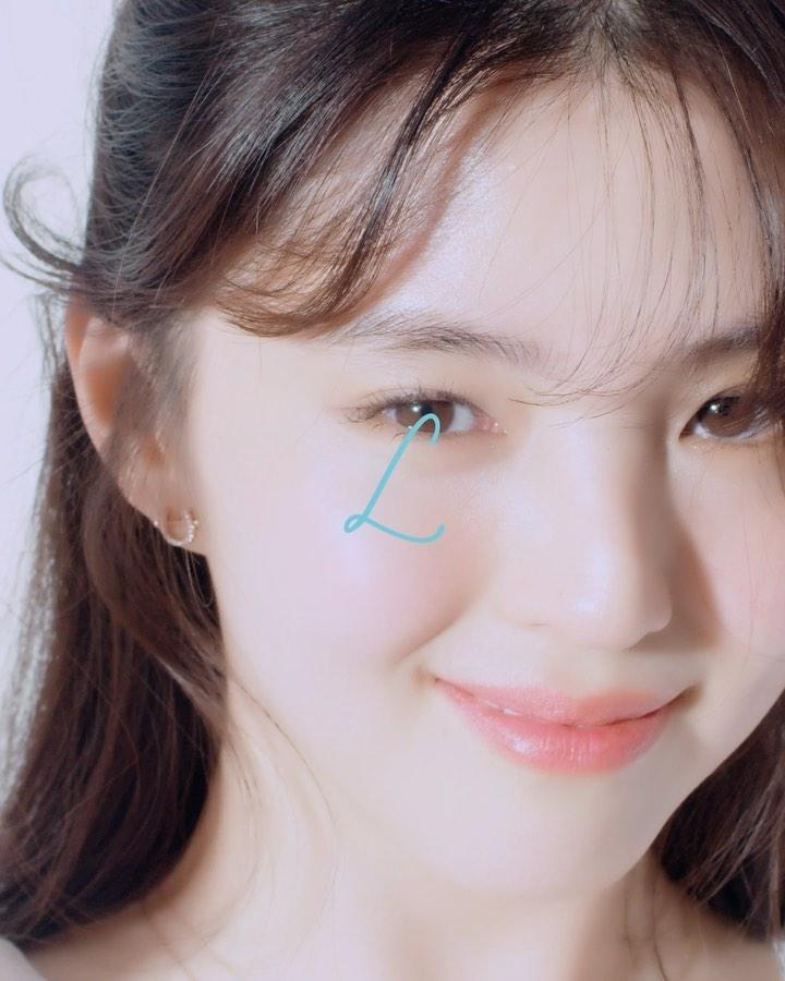 넋 놓고 보게되네..💙👀언니
러블리 꿀조합 한소희 x 스톤헨지💎 #광고 #스톤헨지 이미지