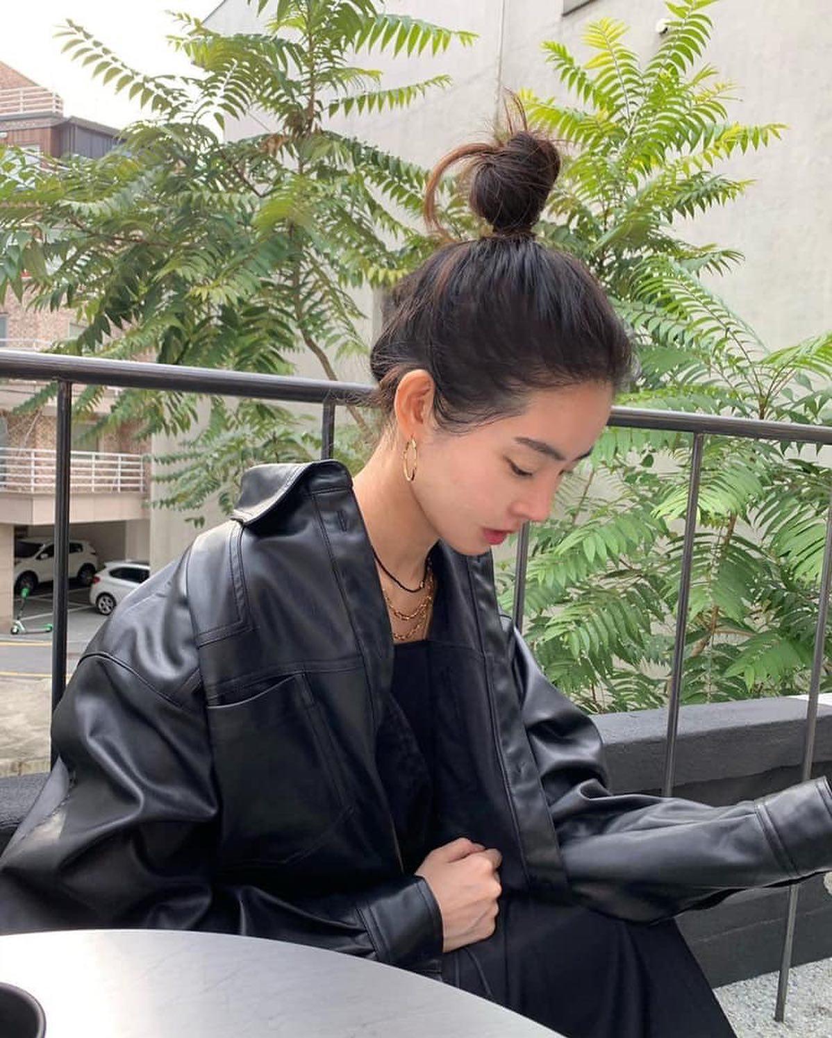 레더 자켓 말해뭐해😎🖤 이미지