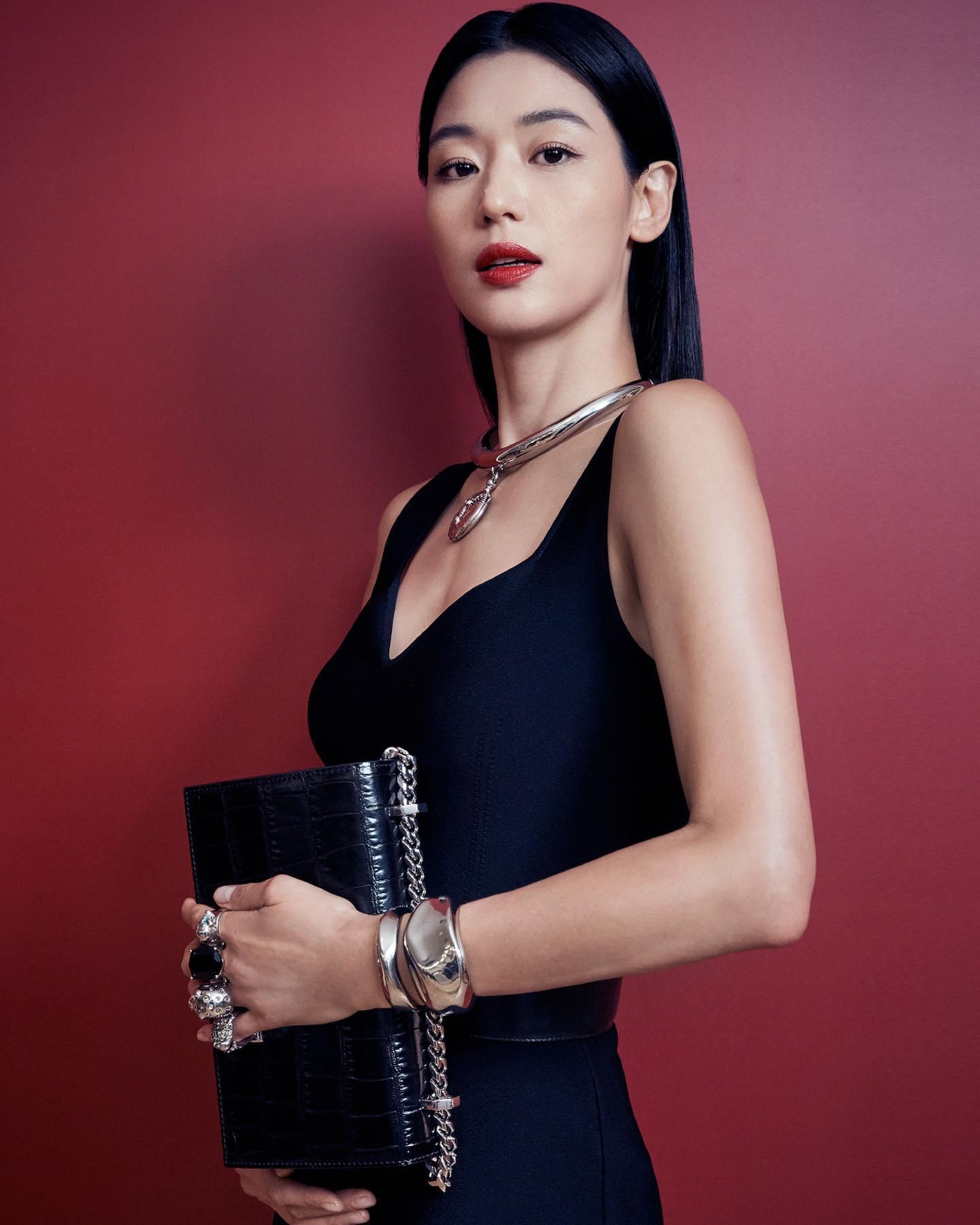 가방에 주얼리도☠️❤️얻는 기분 이미지
